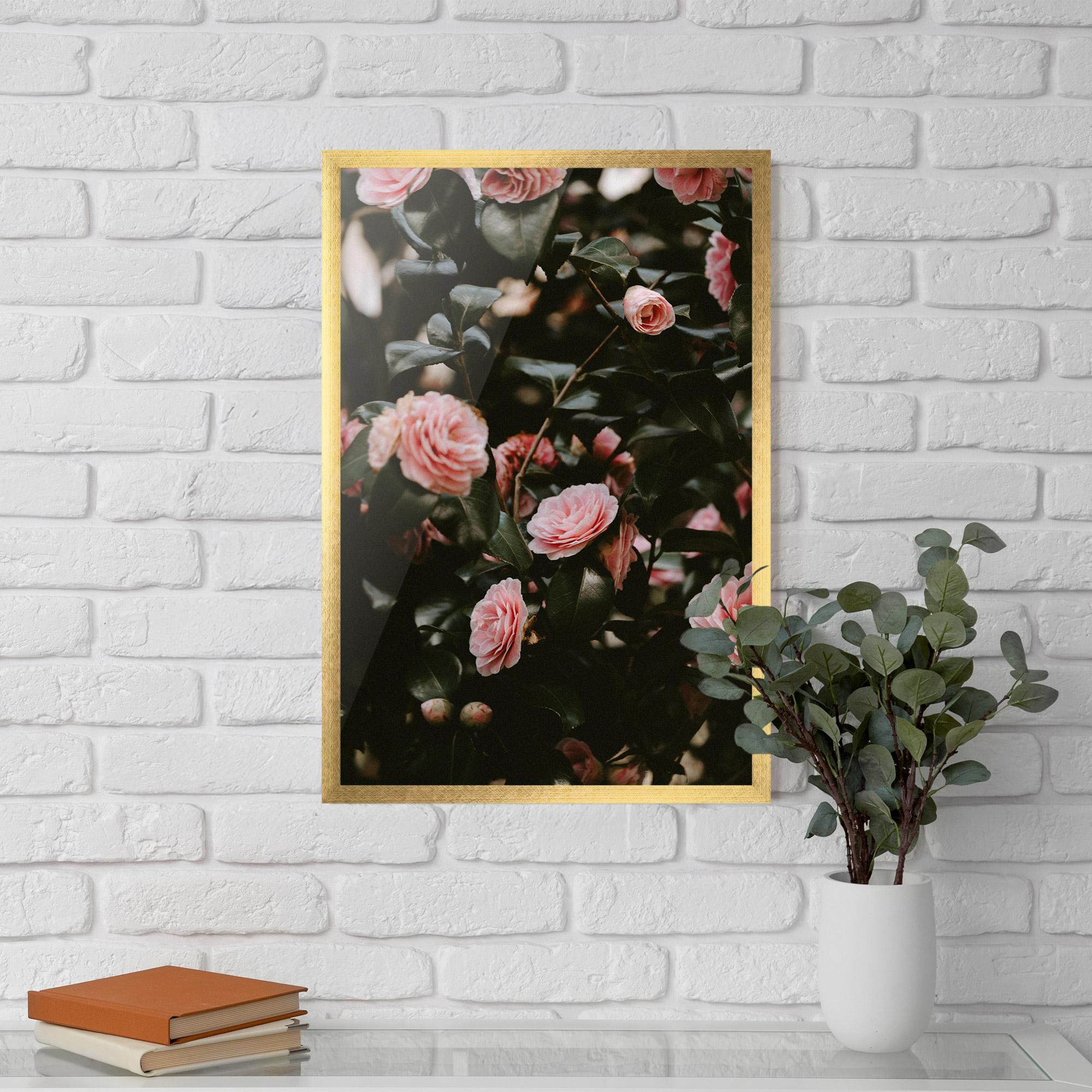 Gerahmte Poster Rose Tree mockup 5