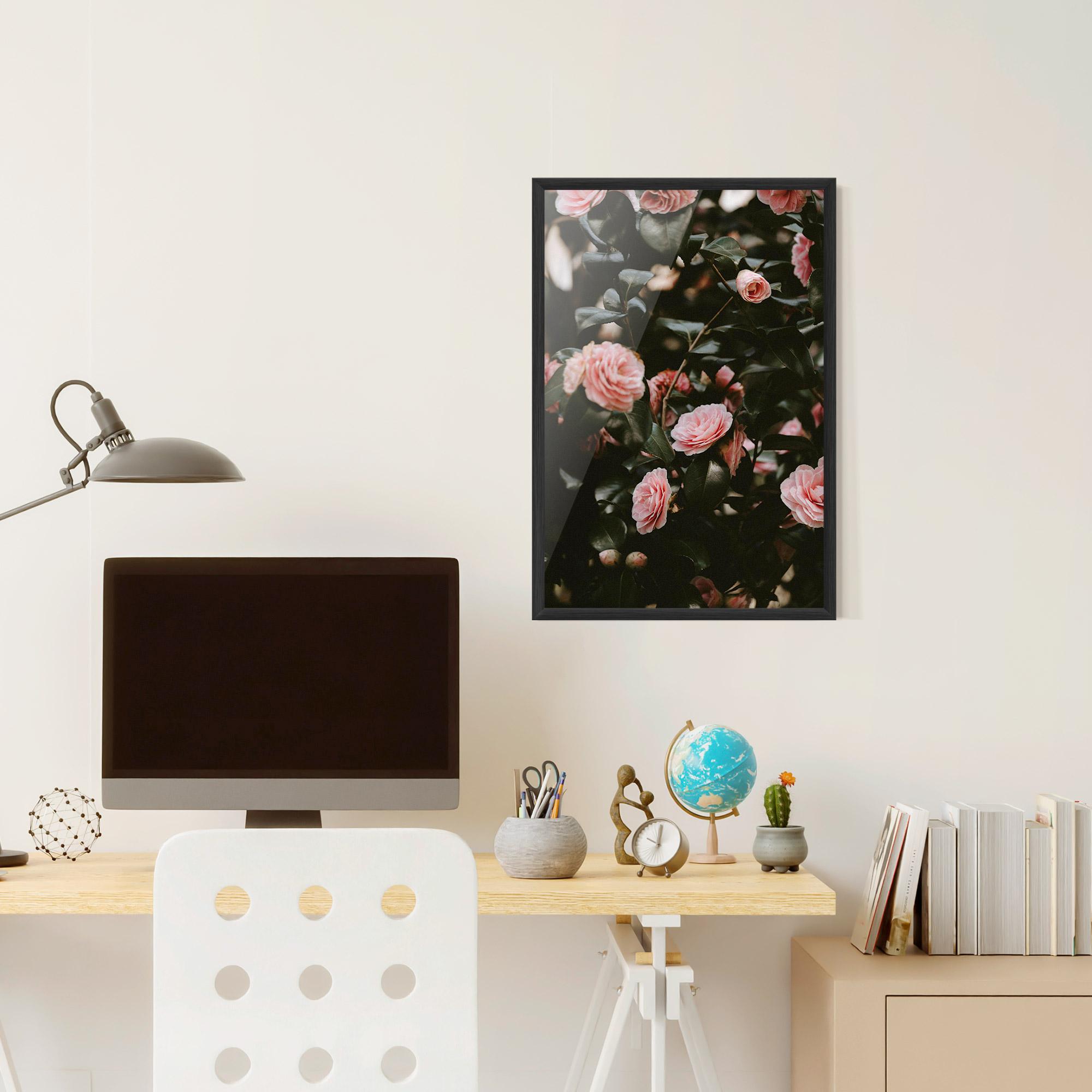 Gerahmte Poster Rose Tree mockup 6