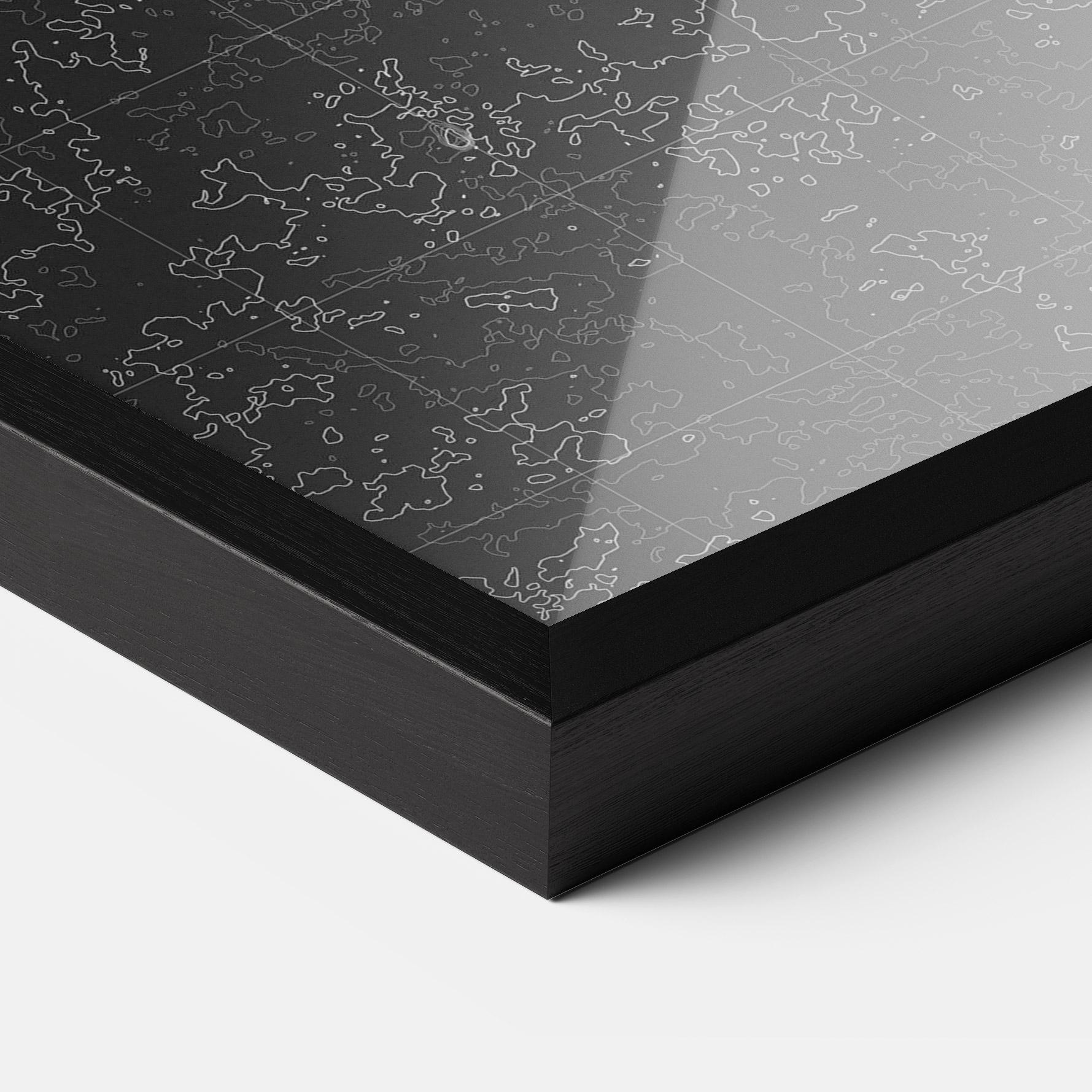 Gerahmte Poster Atlana Grey Map mockup 3