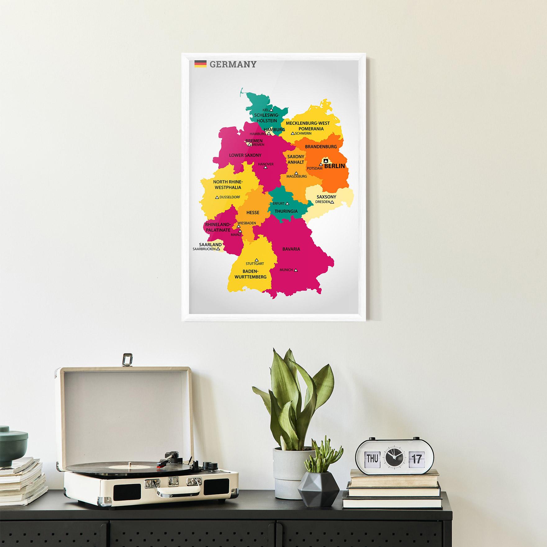Gerahmte Poster Germany Color Map mockup 2