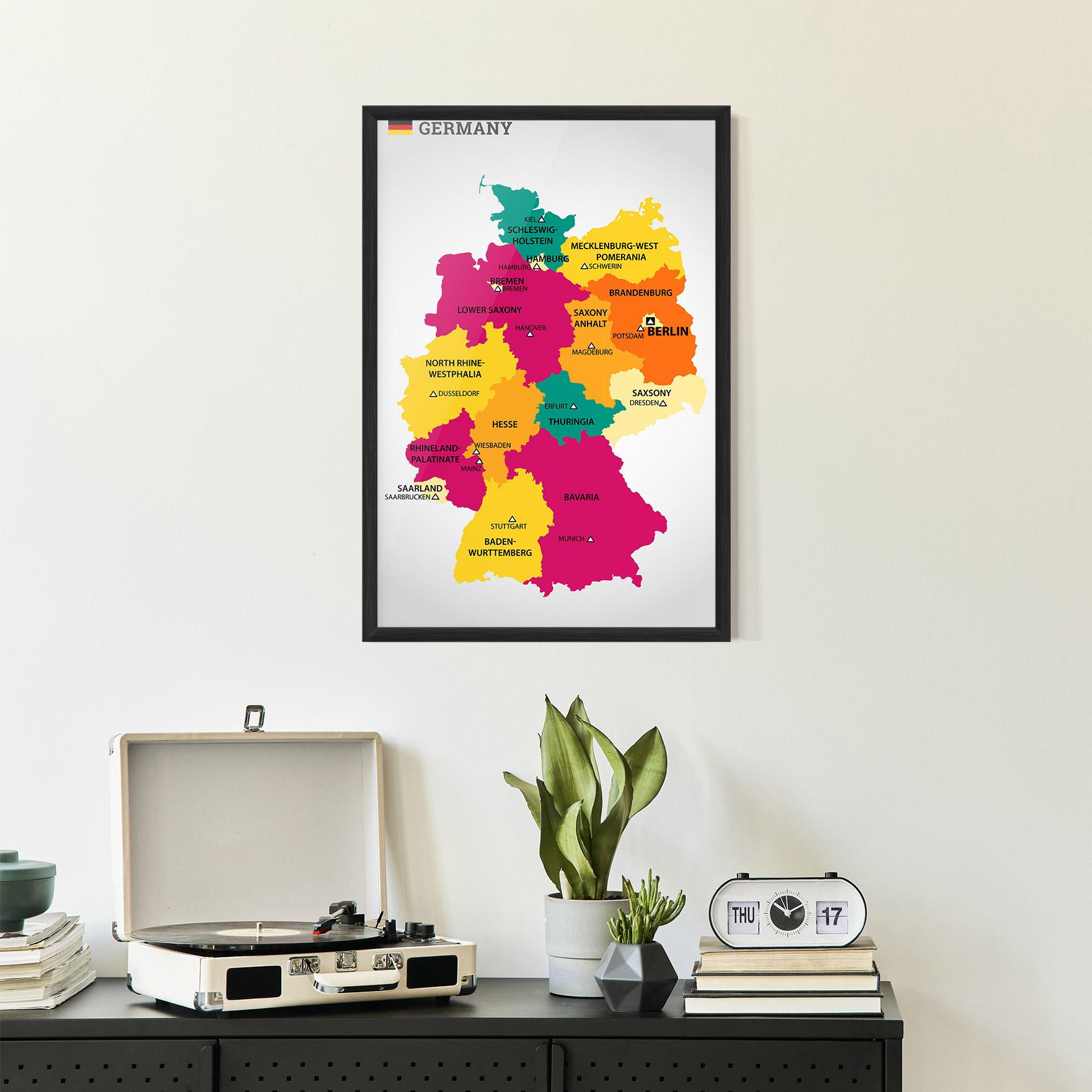 Gerahmte Poster Germany Color Map mockup 2
