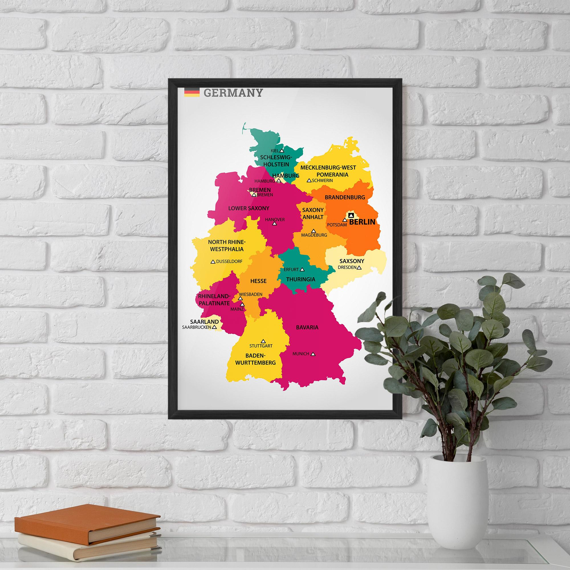 Gerahmte Poster Germany Color Map mockup 5