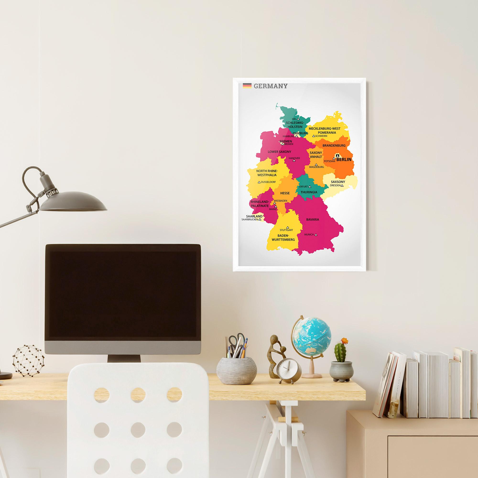 Gerahmte Poster Germany Color Map mockup 6