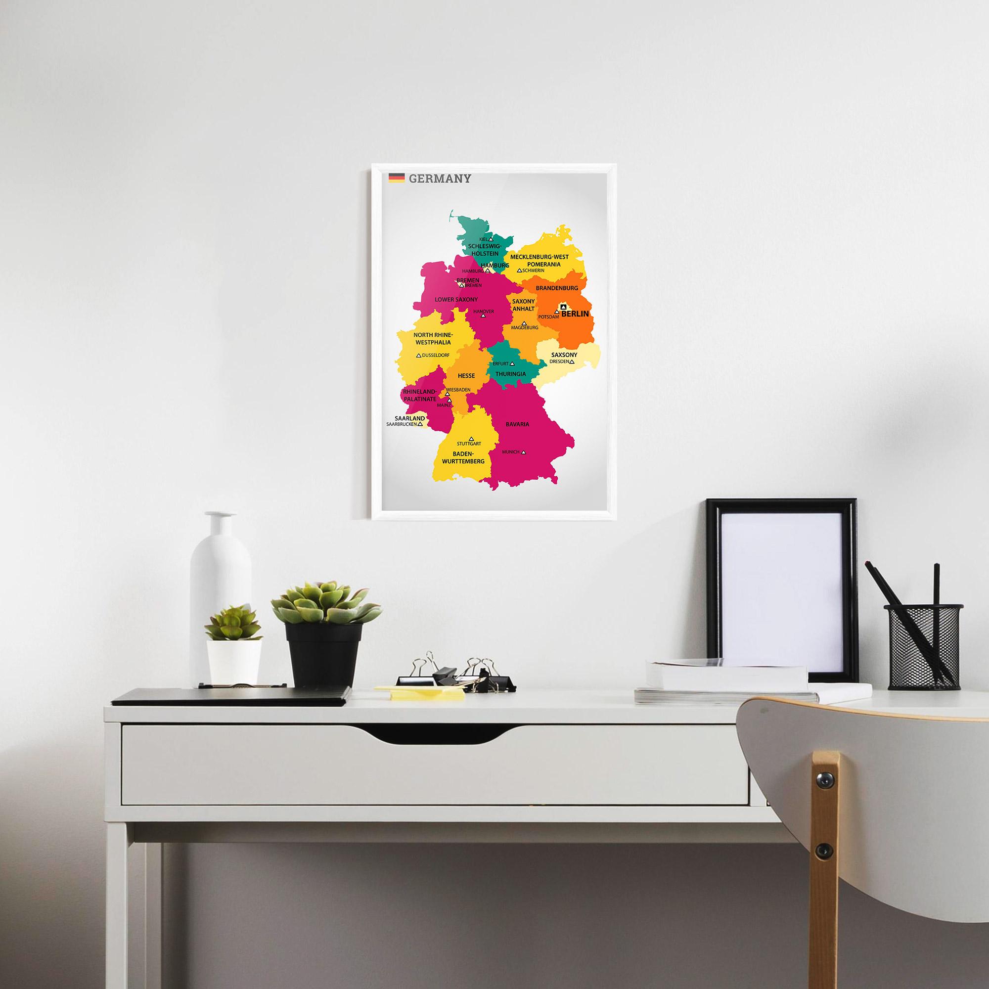 Gerahmte Poster Germany Color Map mockup 7
