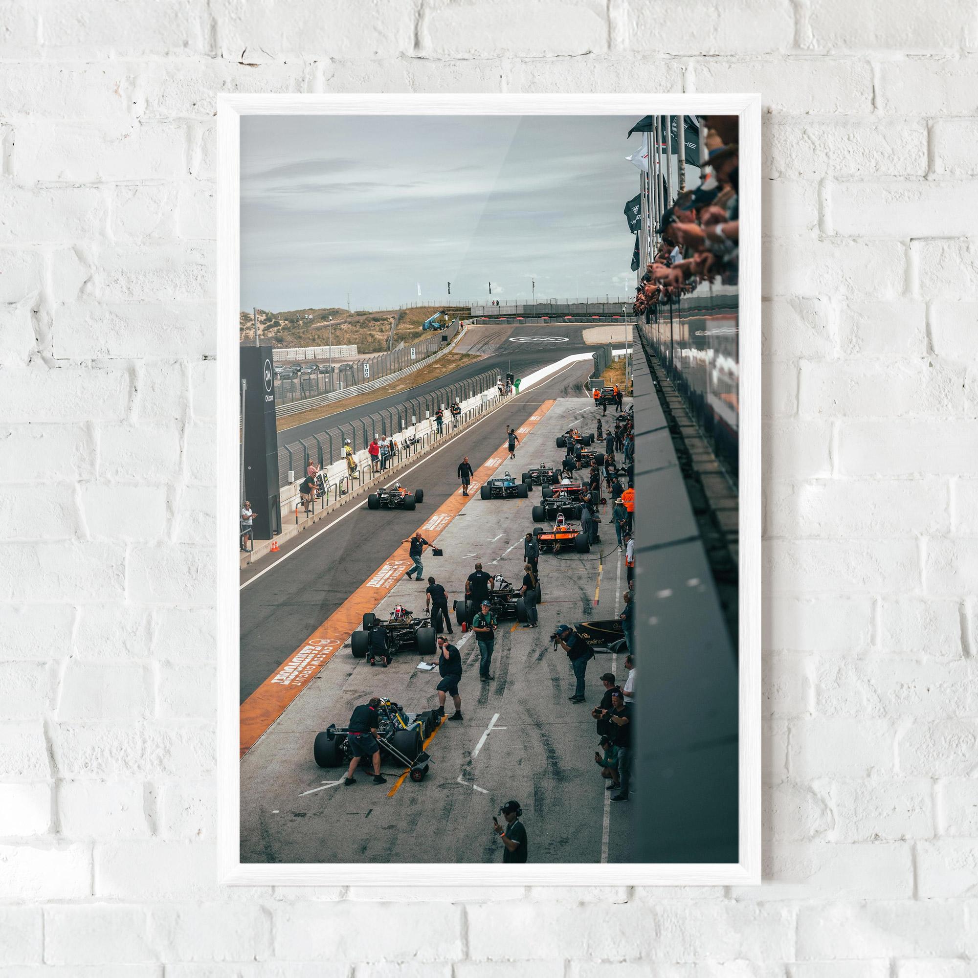 Gerahmte Poster Fromula 1 Cars mockup 0