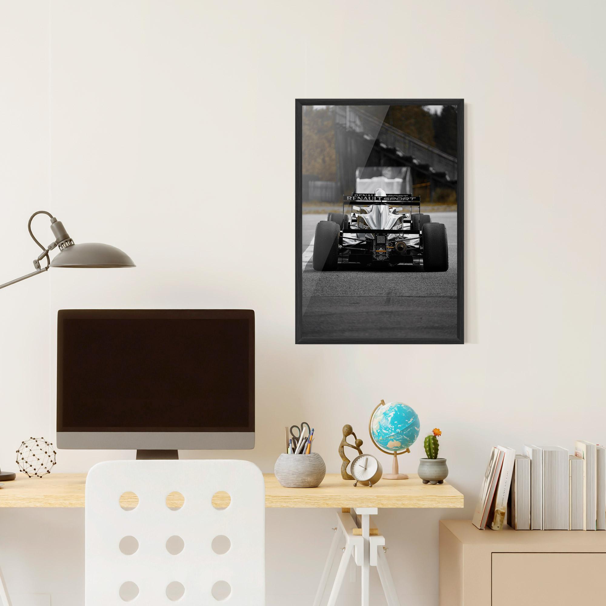 Gerahmte Poster Grey F1 Car mockup 6
