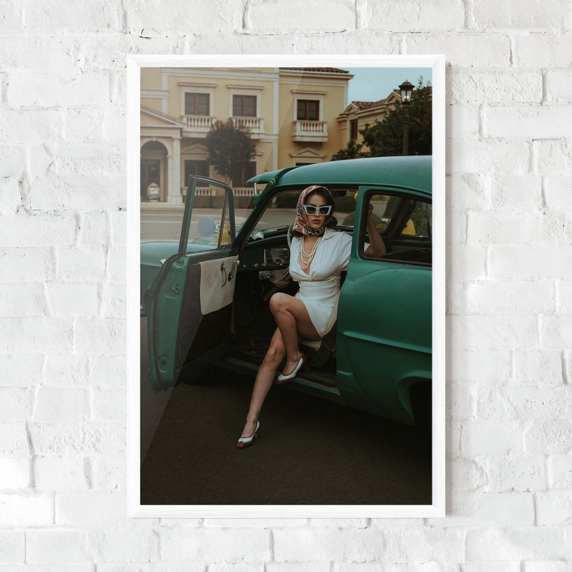 Gerahmte Poster Lady Vintage Cat mockup 0