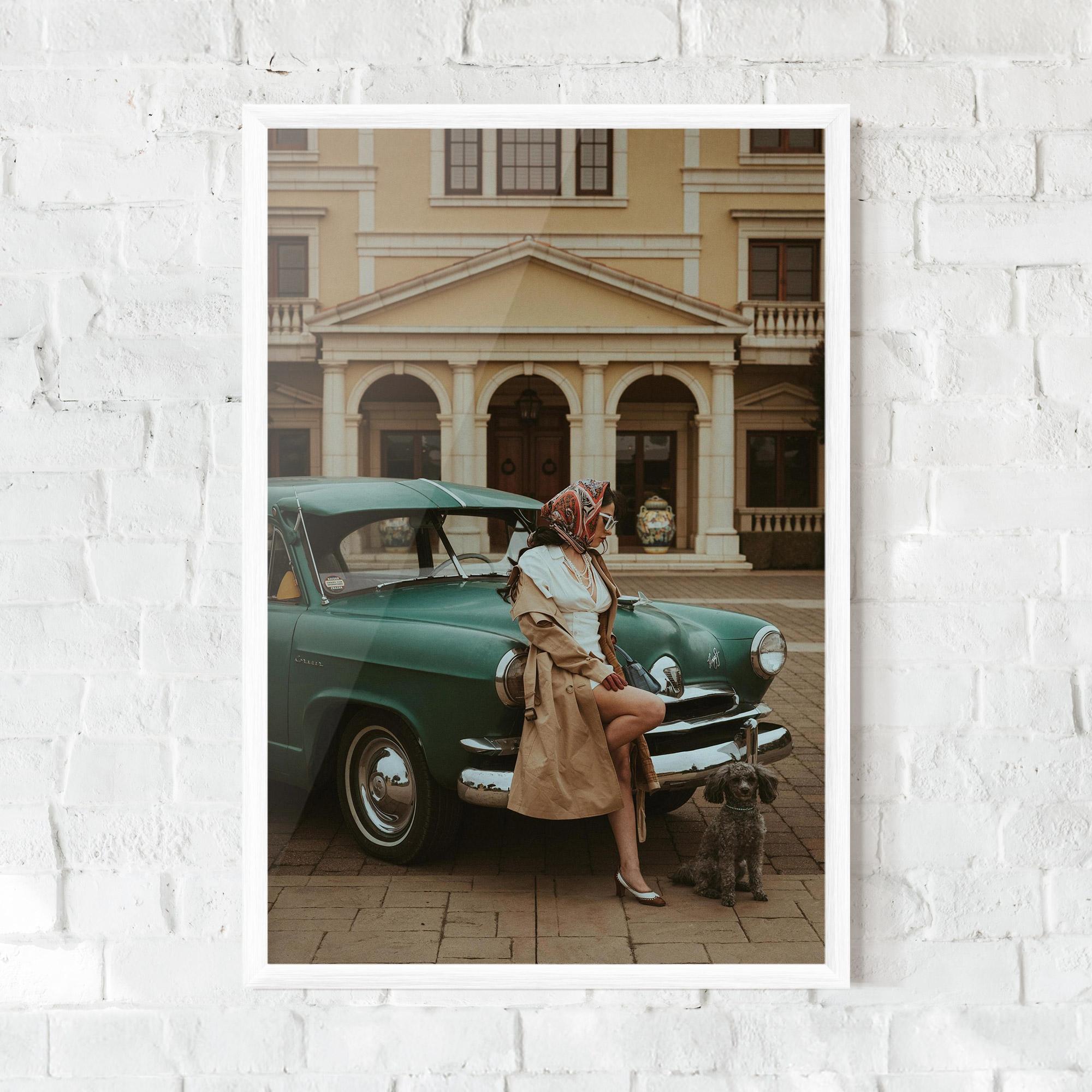 Gerahmte Poster Vintage Lady Car mockup 0