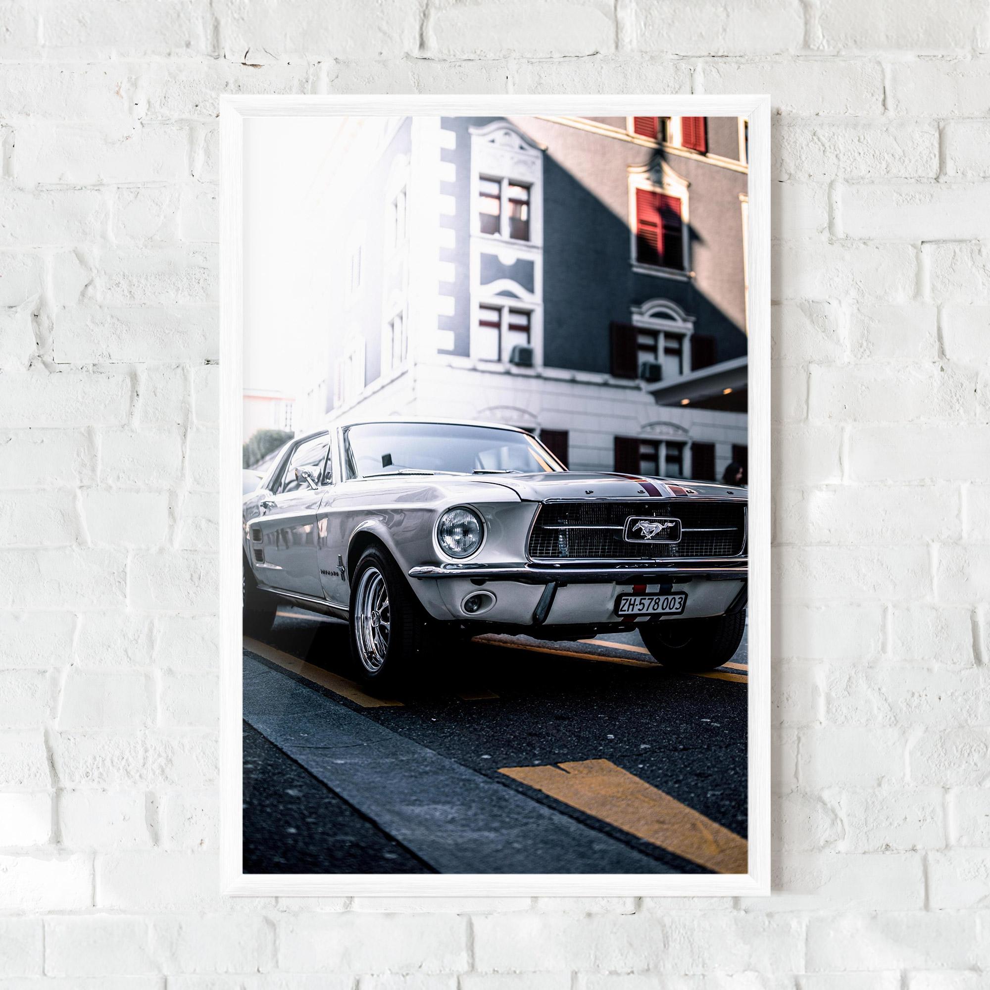 Gerahmte Poster Vintage White Car mockup 0