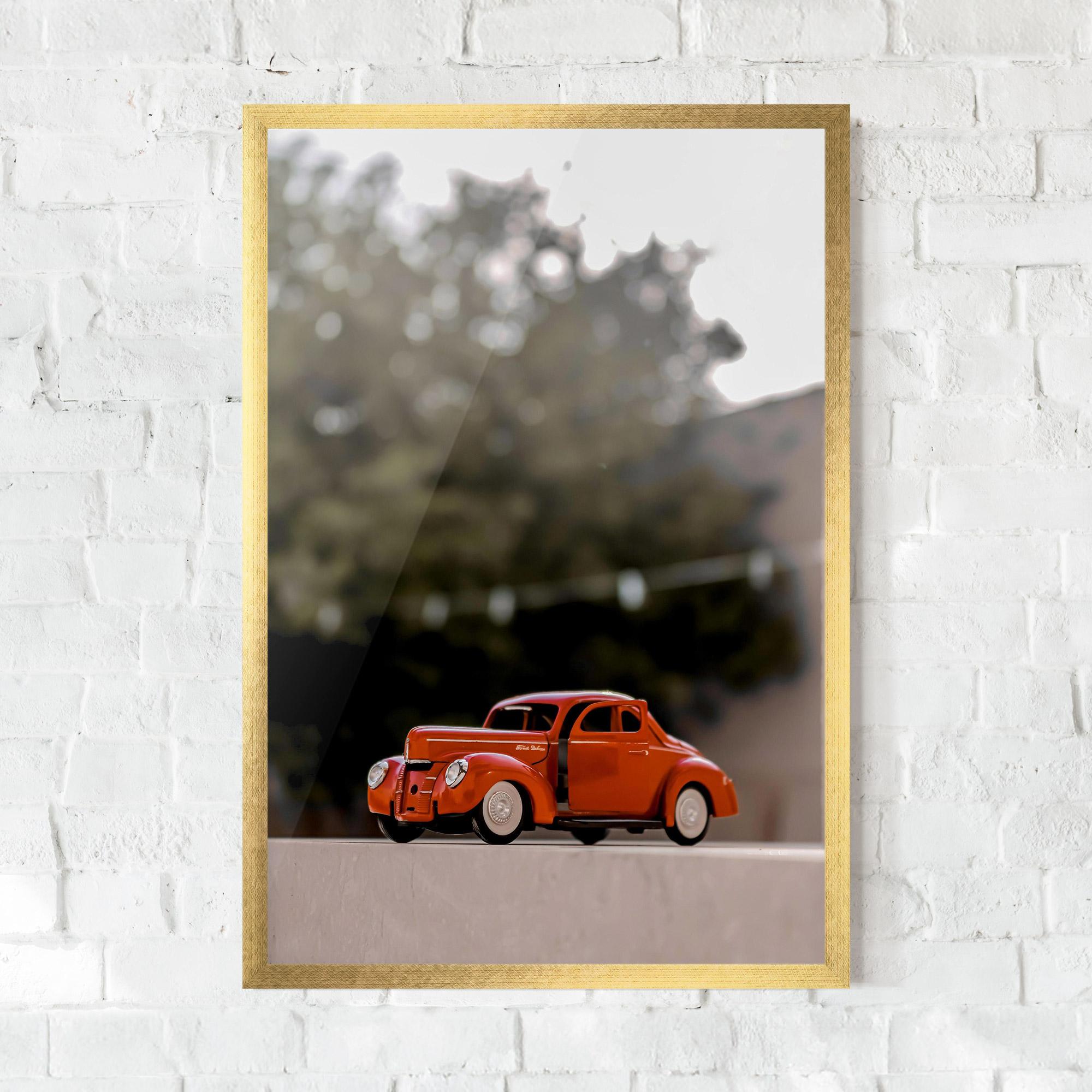 Gerahmte Poster Orange Toy Car mockup 0