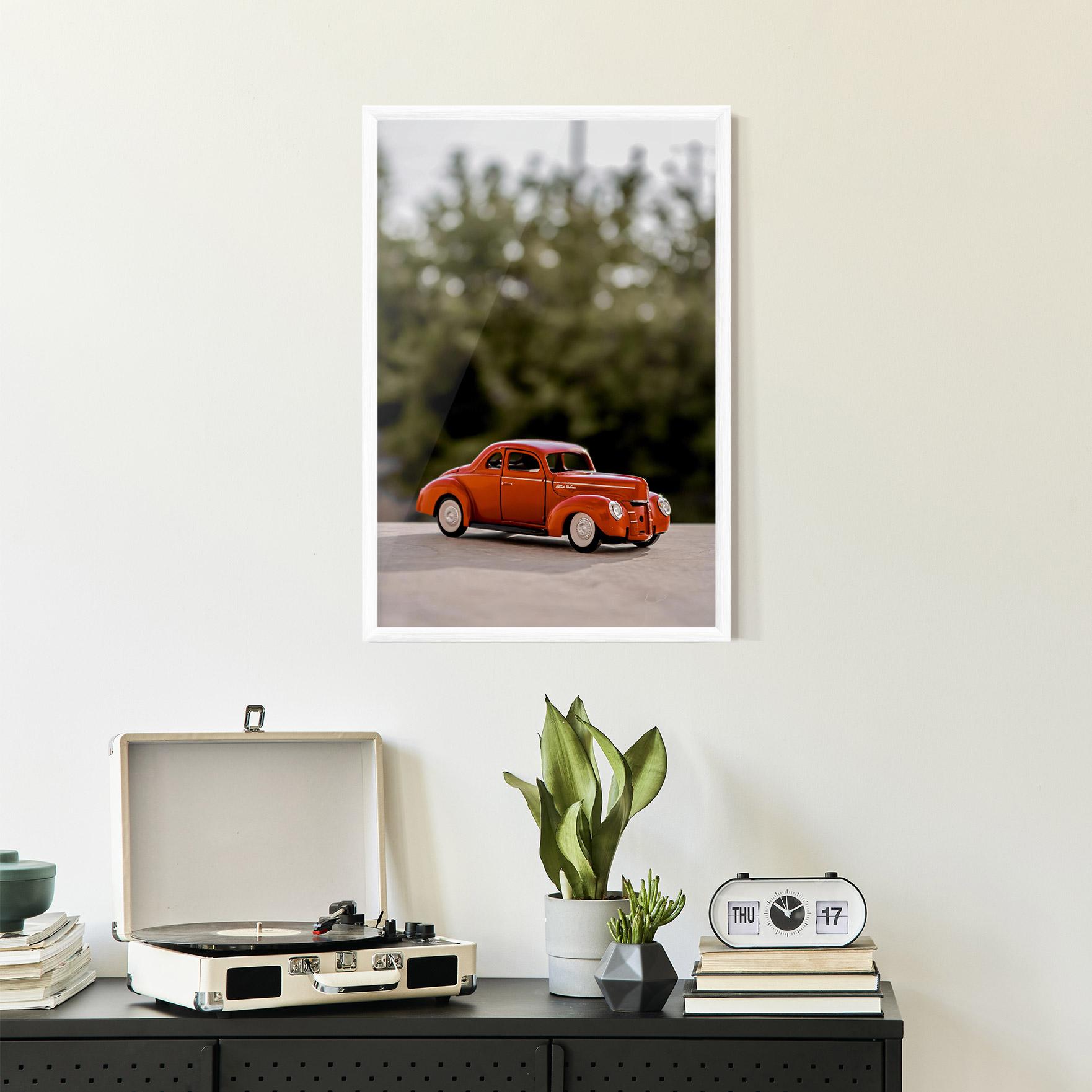 Gerahmte Poster Vintage Orange Toy mockup 2