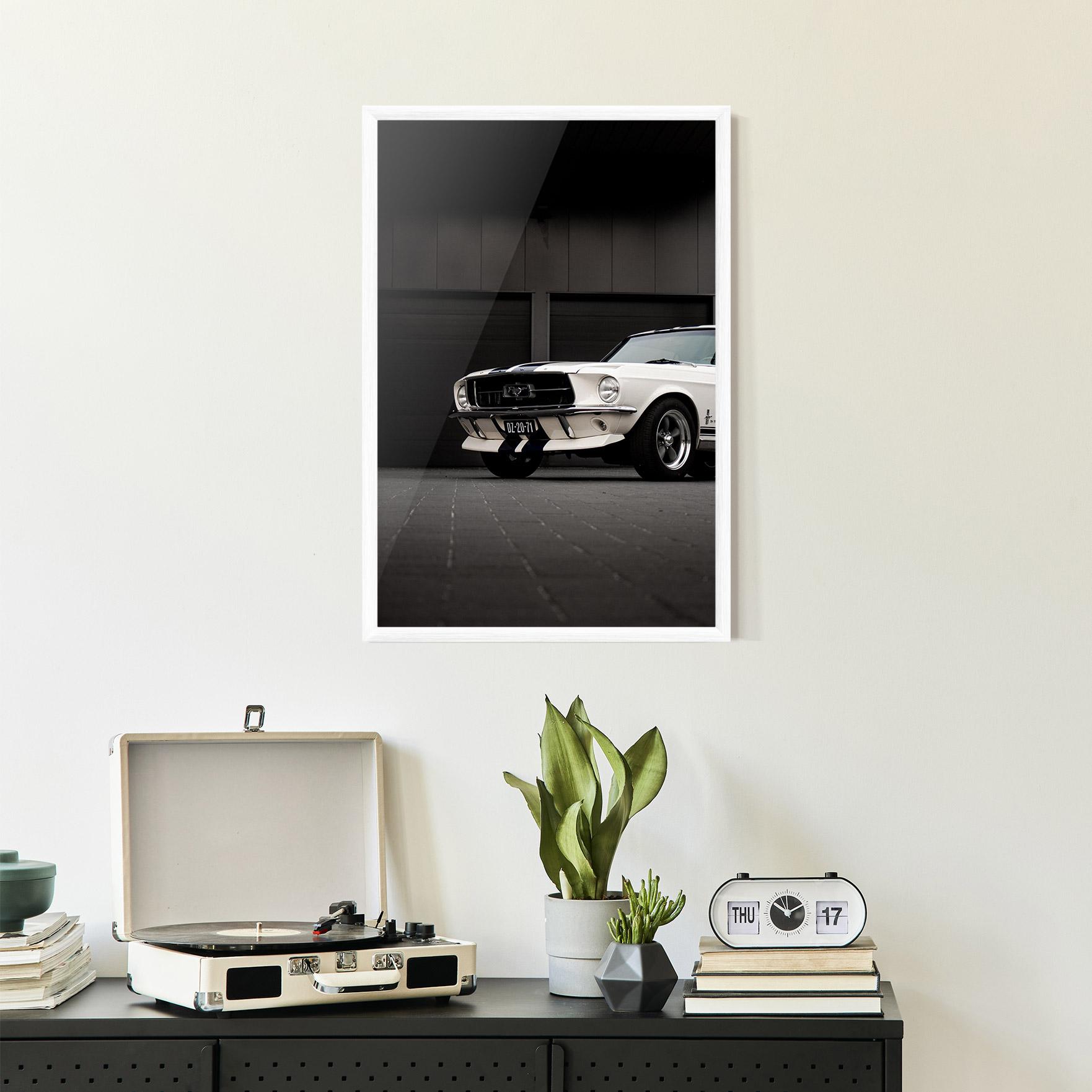 Gerahmte Poster White Vintage Car mockup 2