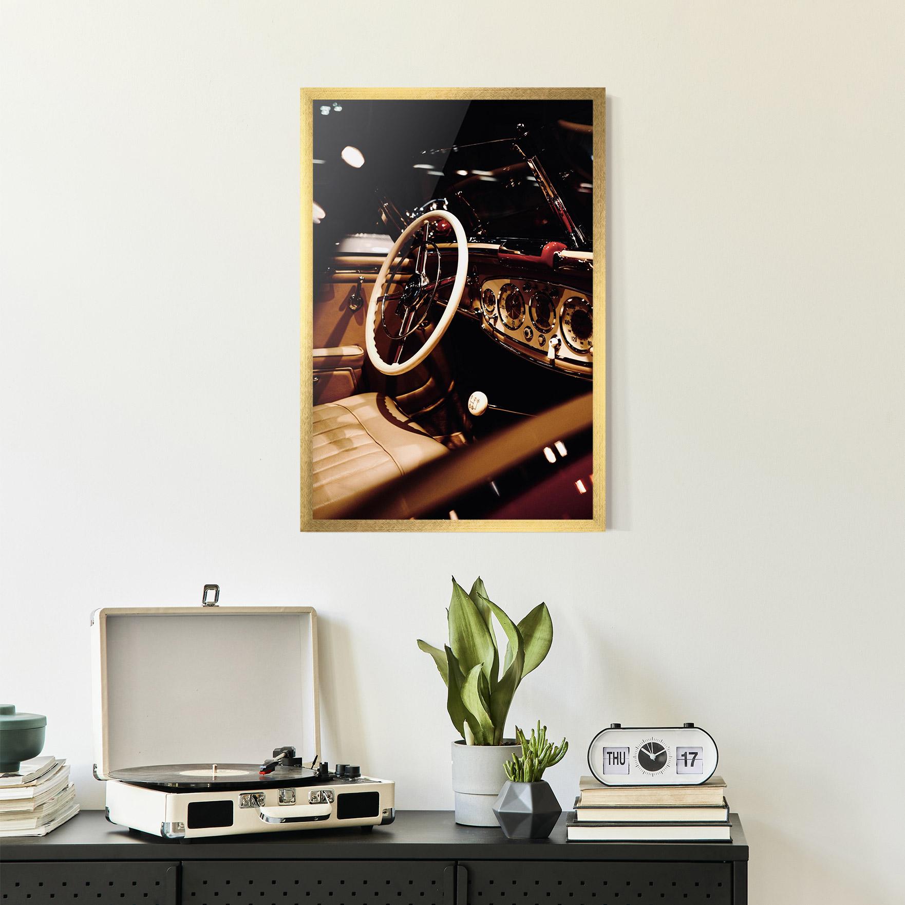 Gerahmte Poster White Steering Wheel mockup 2