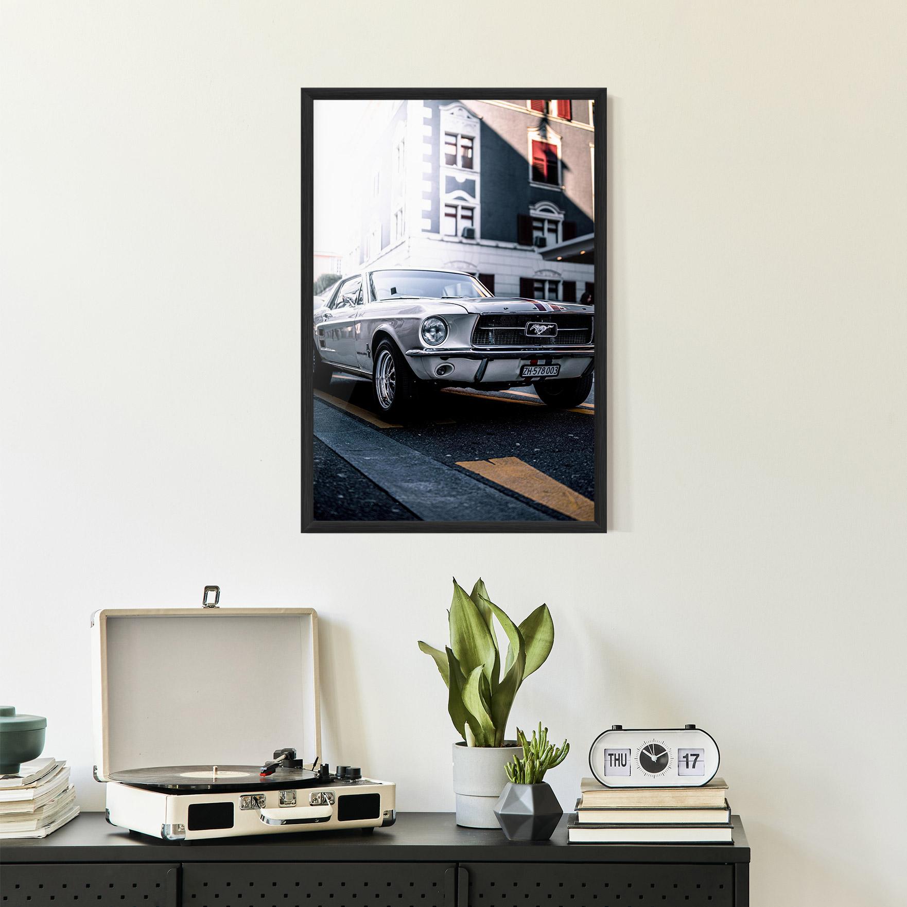 Gerahmte Poster Vintage White Car mockup 2
