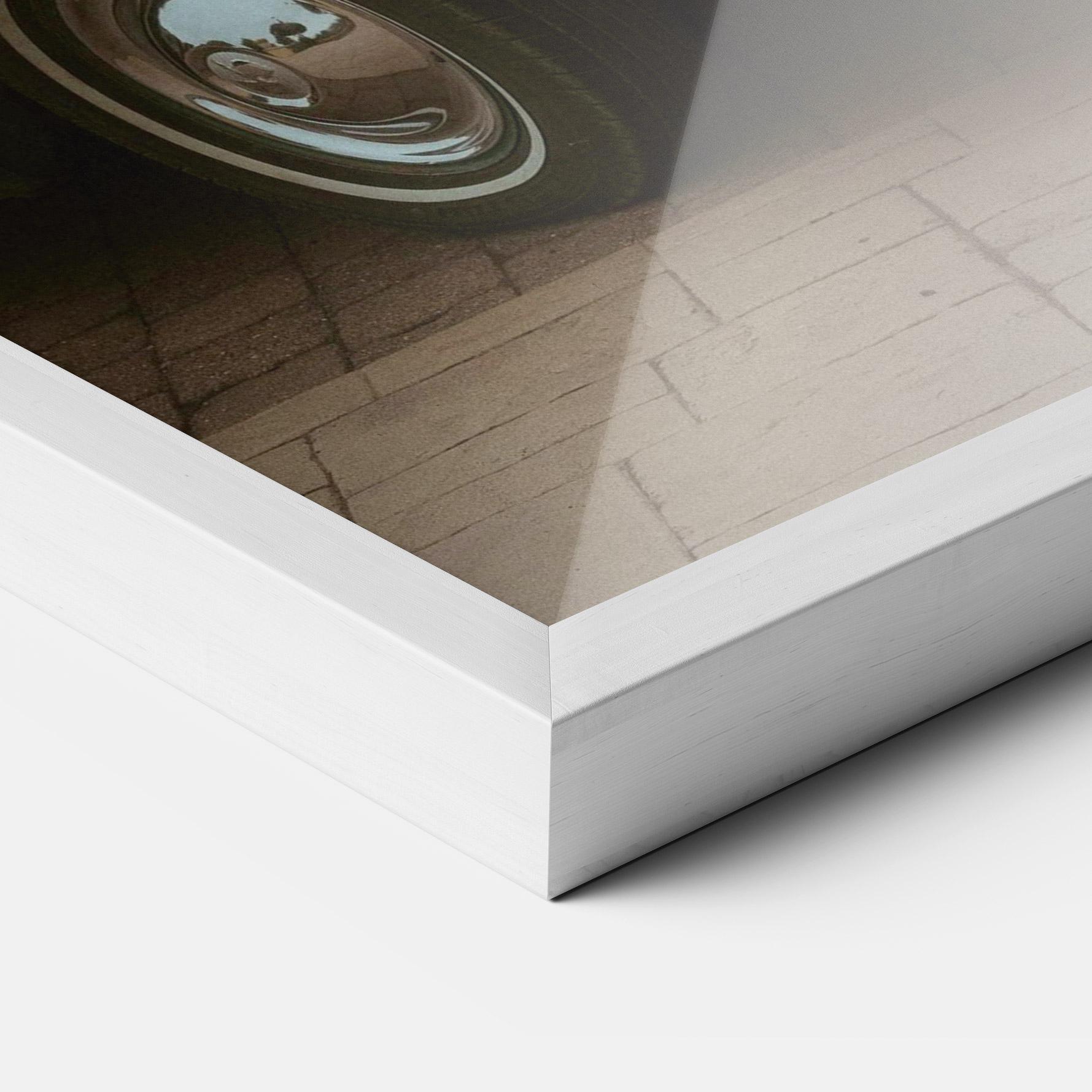 Gerahmte Poster Vintage Lady Car mockup 3