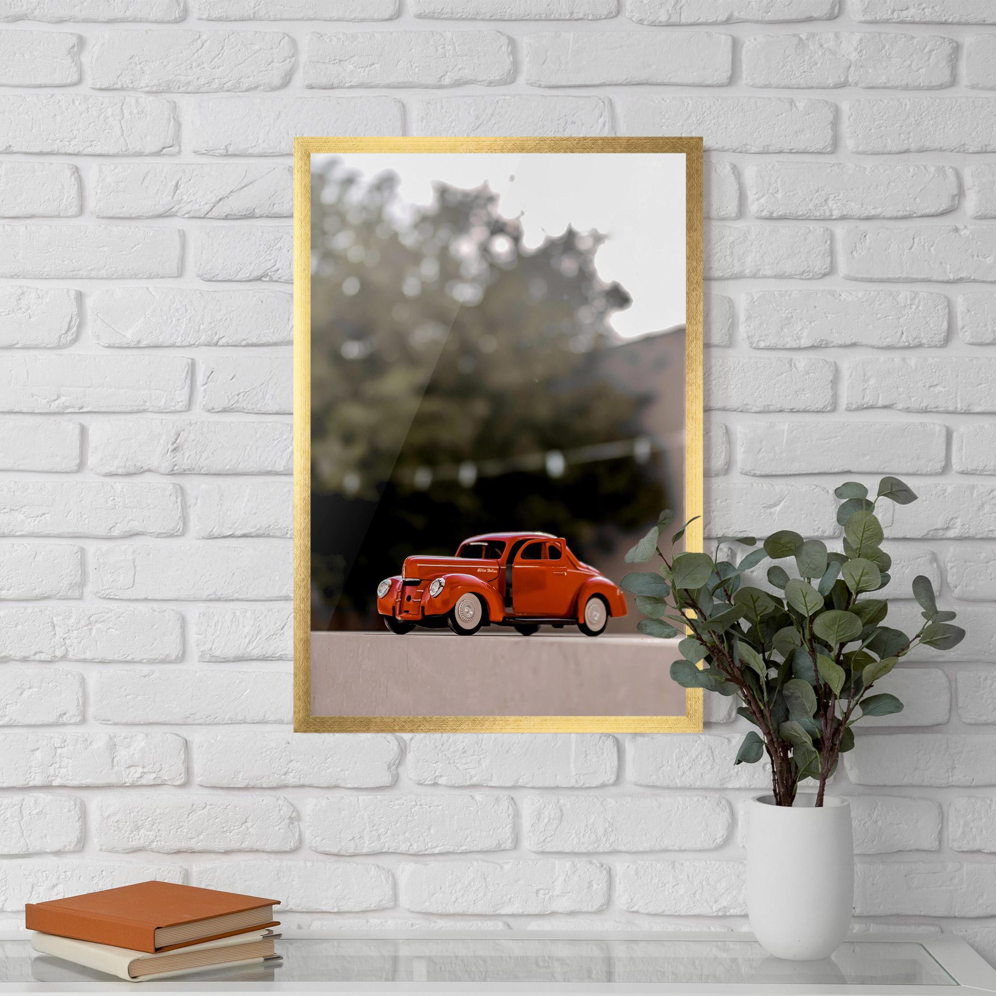 Gerahmte Poster Orange Toy Car mockup 5