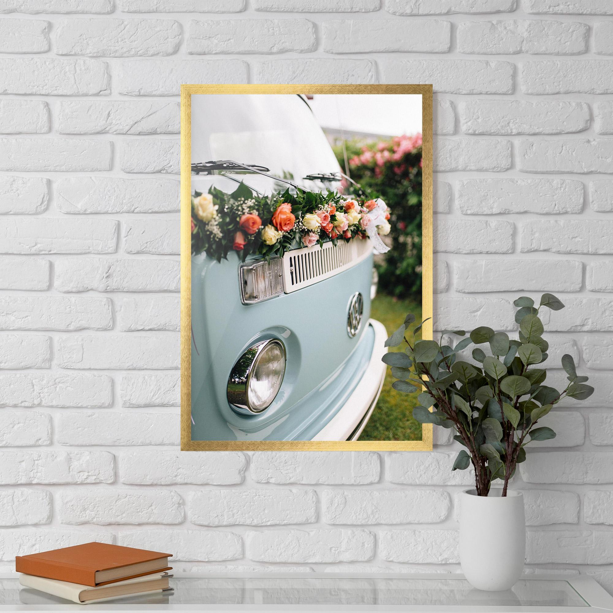 Gerahmte Poster Vintage Rose Van mockup 5