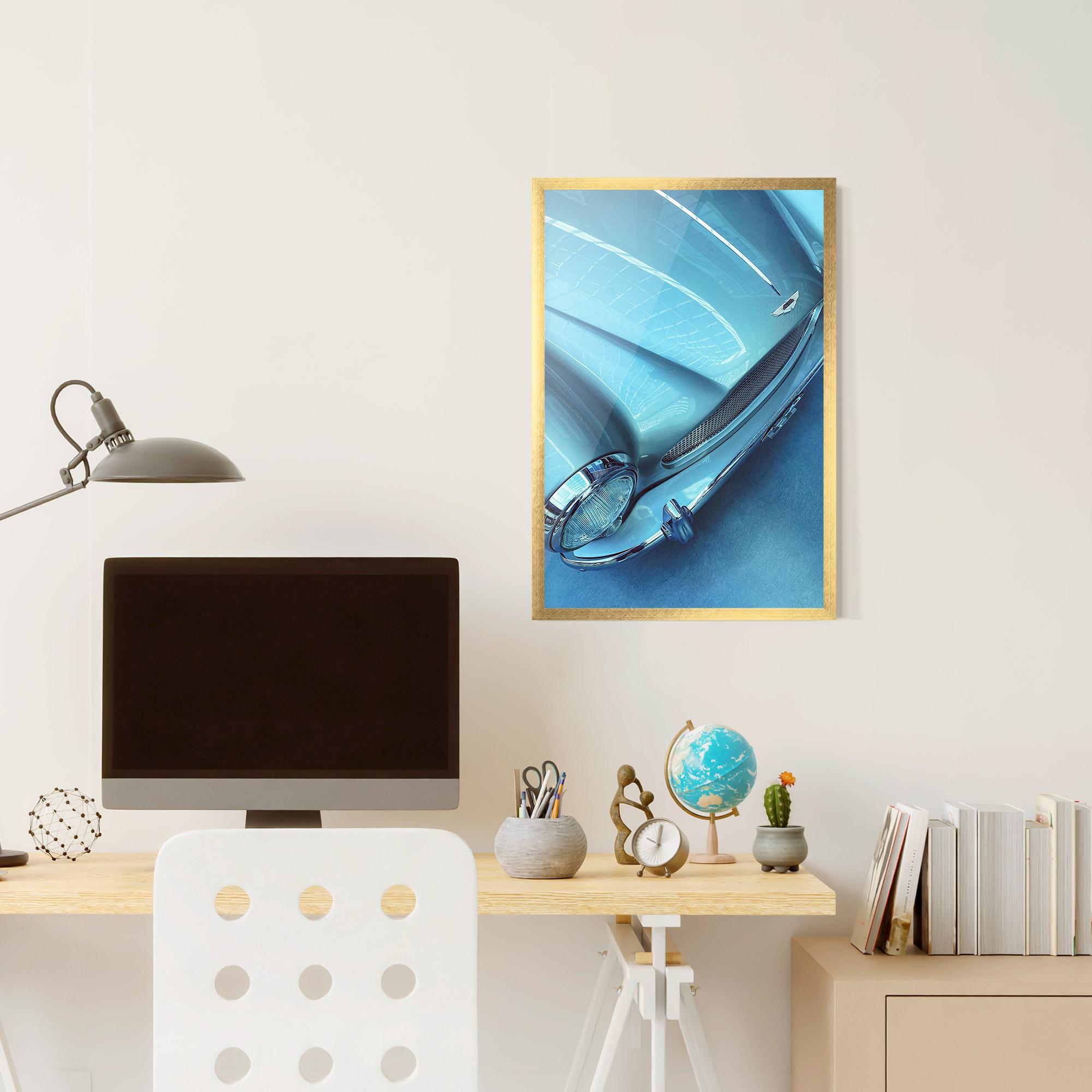 Gerahmte Poster Blue Light Car mockup 6