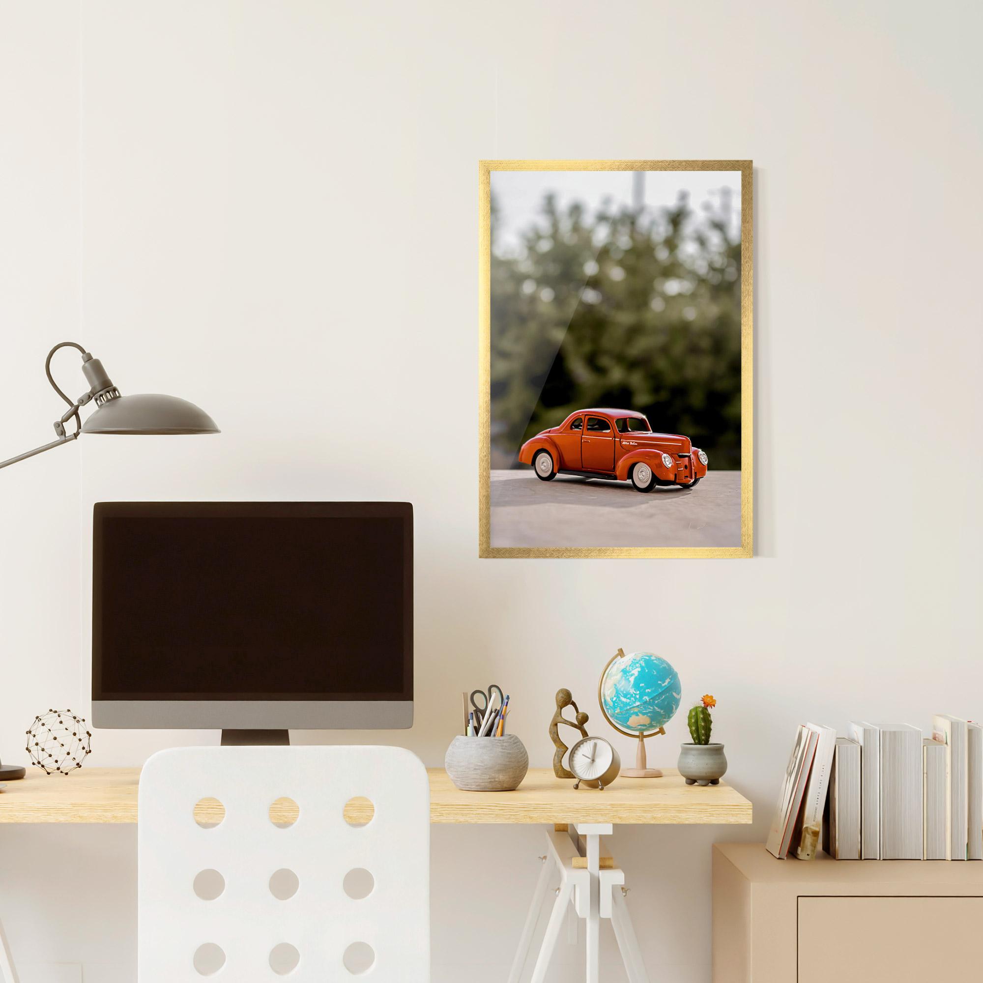 Gerahmte Poster Vintage Orange Toy mockup 6