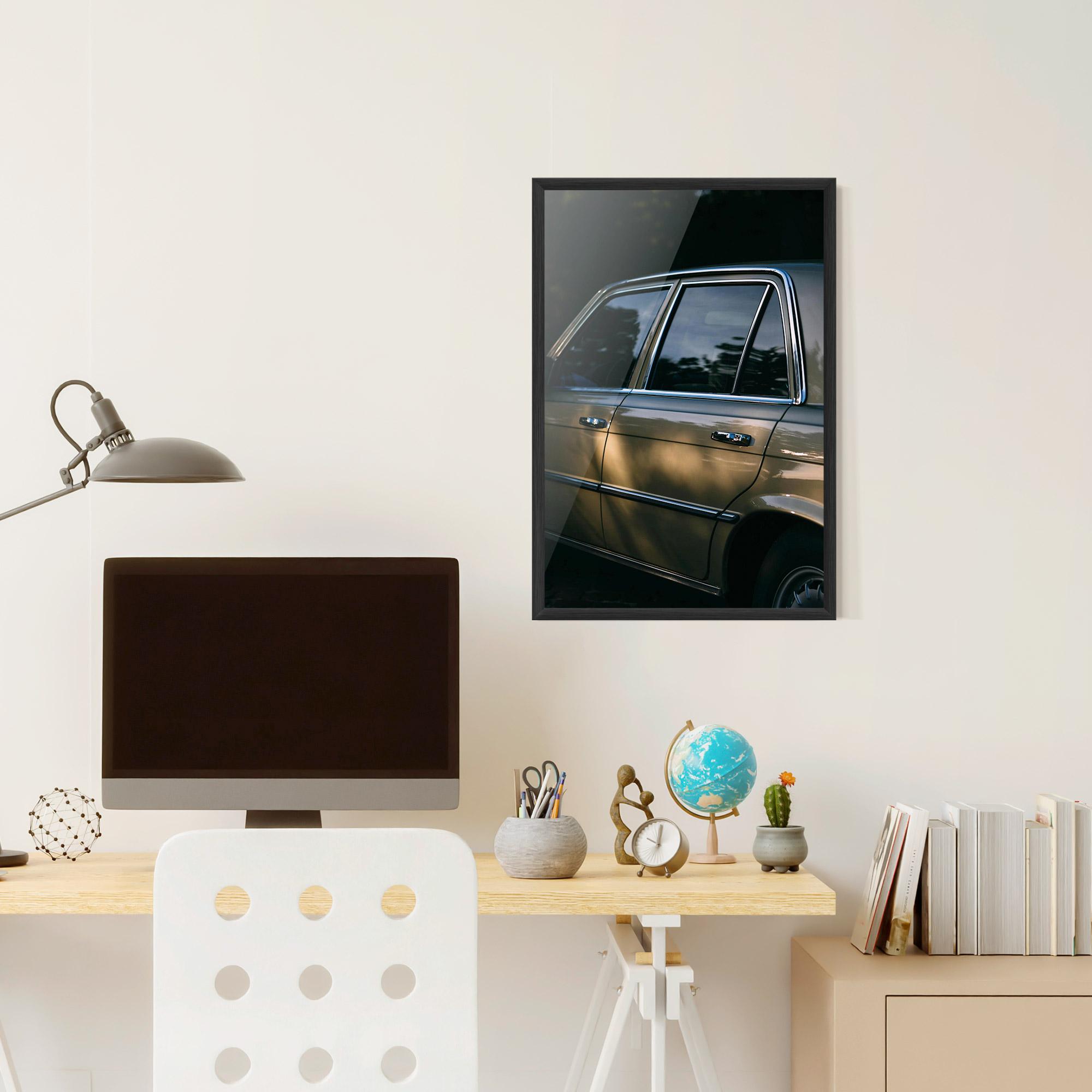 Gerahmte Poster Cream Old Car mockup 6
