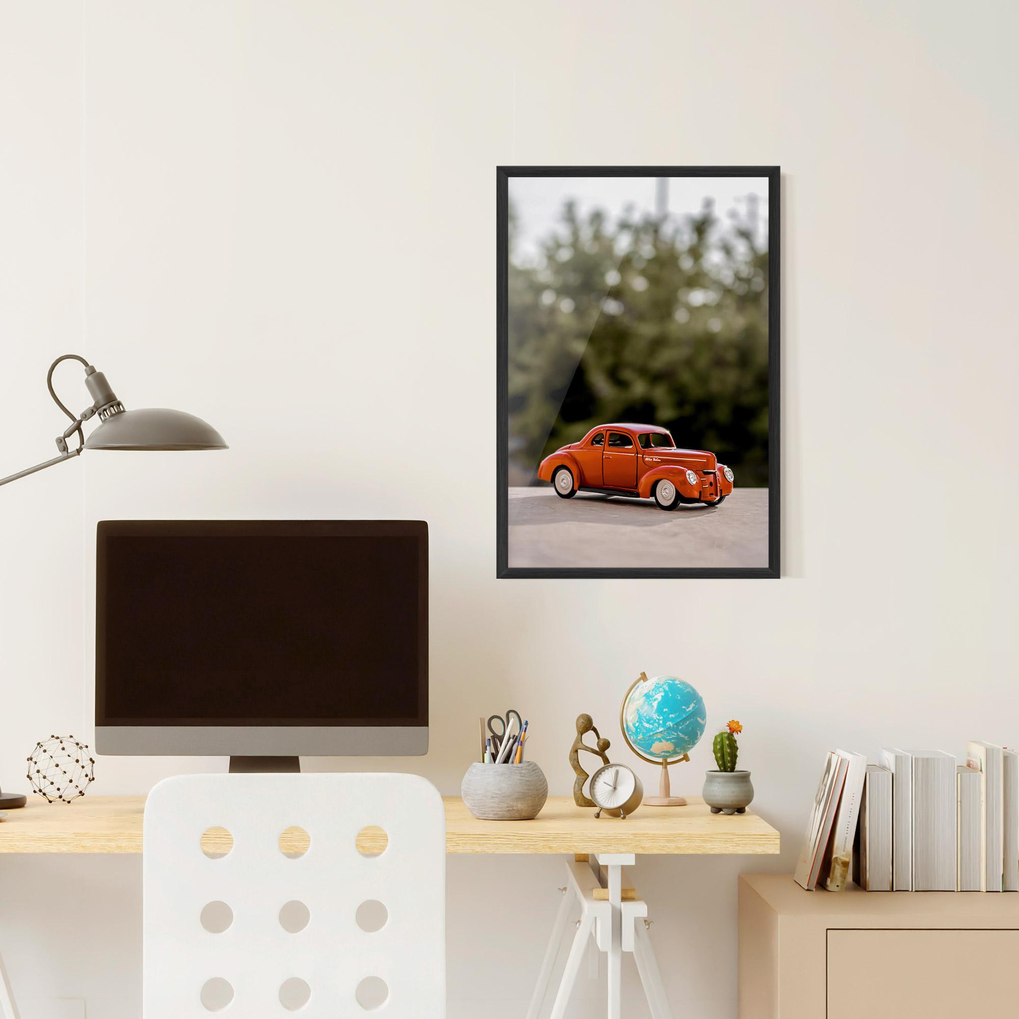 Gerahmte Poster Vintage Orange Toy mockup 6