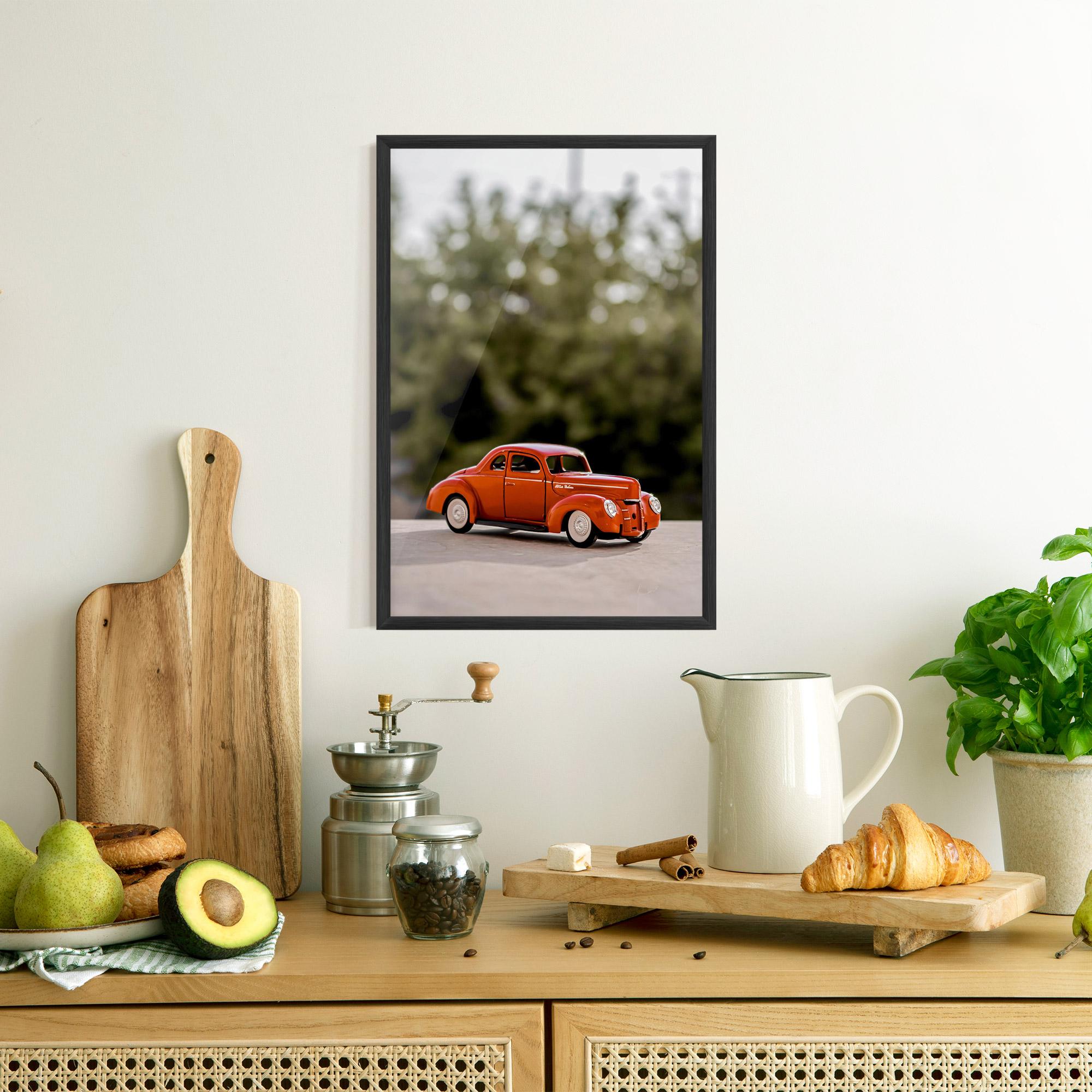 Gerahmte Poster Vintage Orange Toy mockup 8