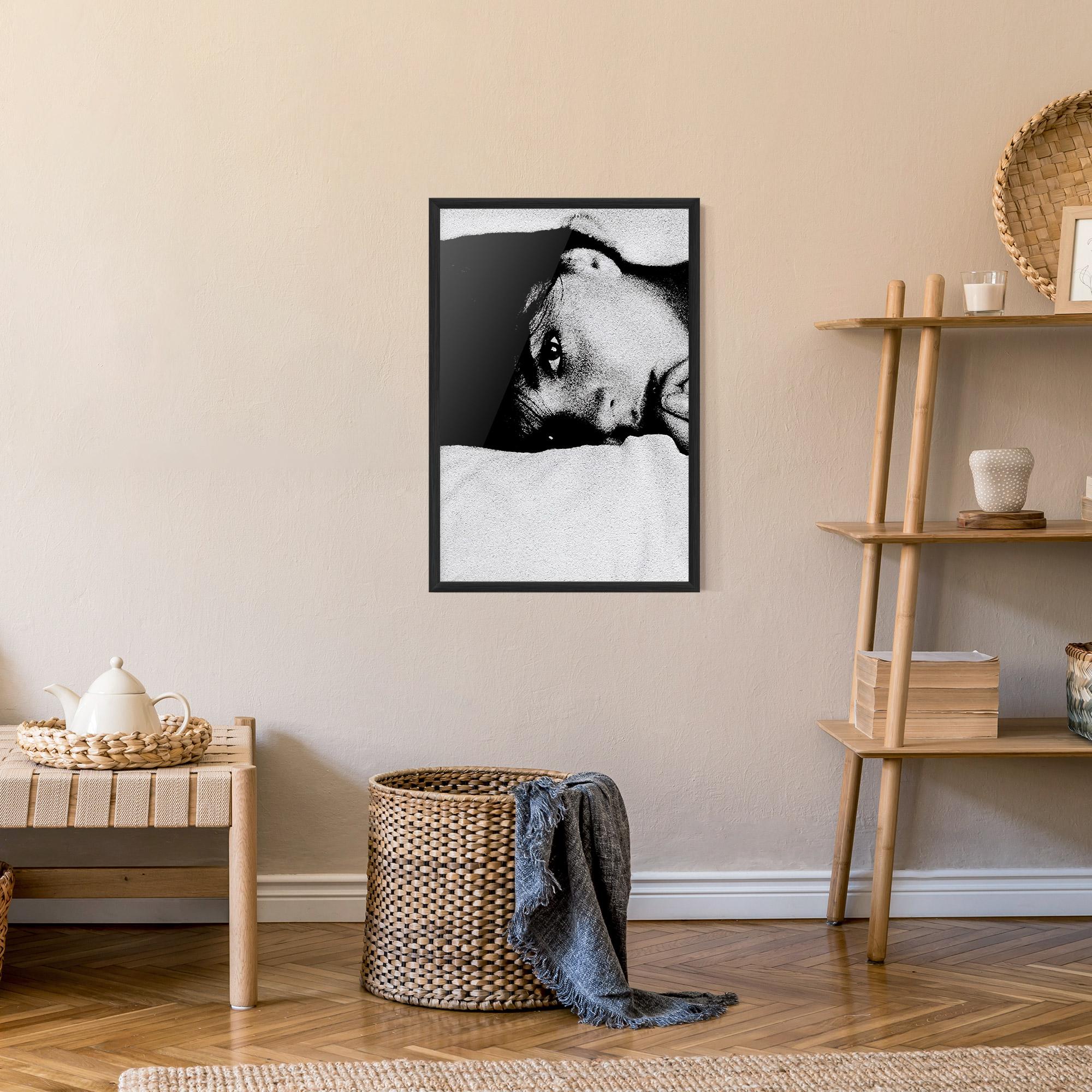 Gerahmte Poster Eye Contact mockup 9