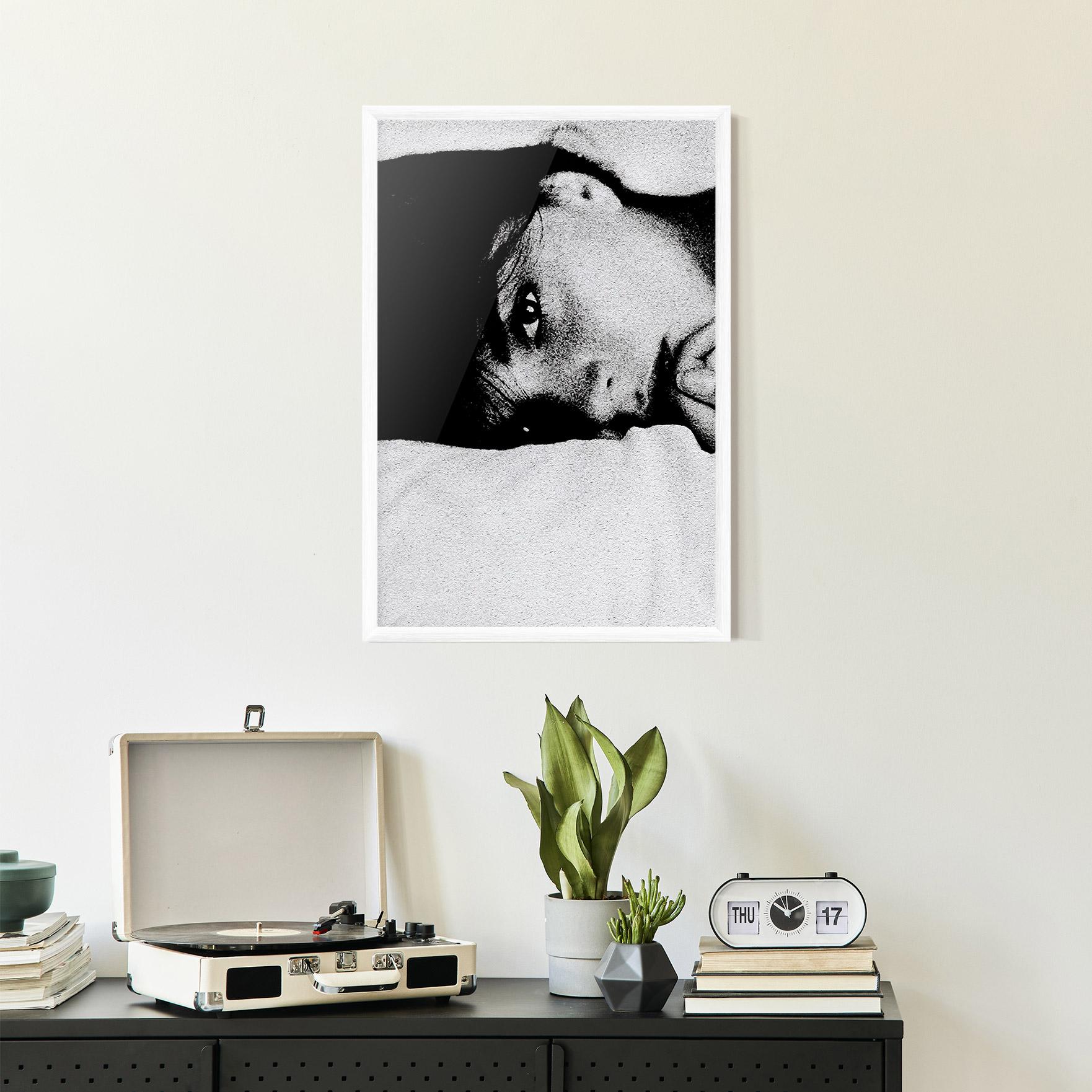 Gerahmte Poster Eye Contact mockup 2