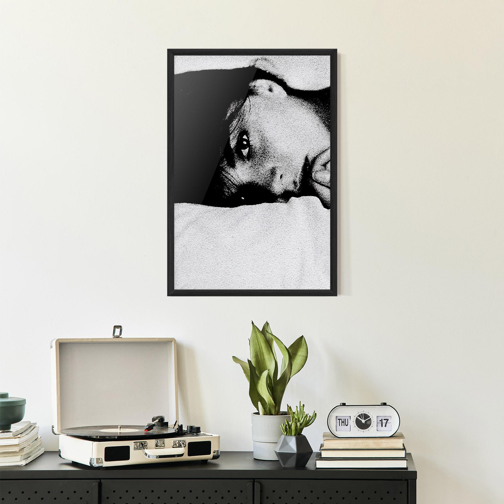 Gerahmte Poster Eye Contact mockup 2