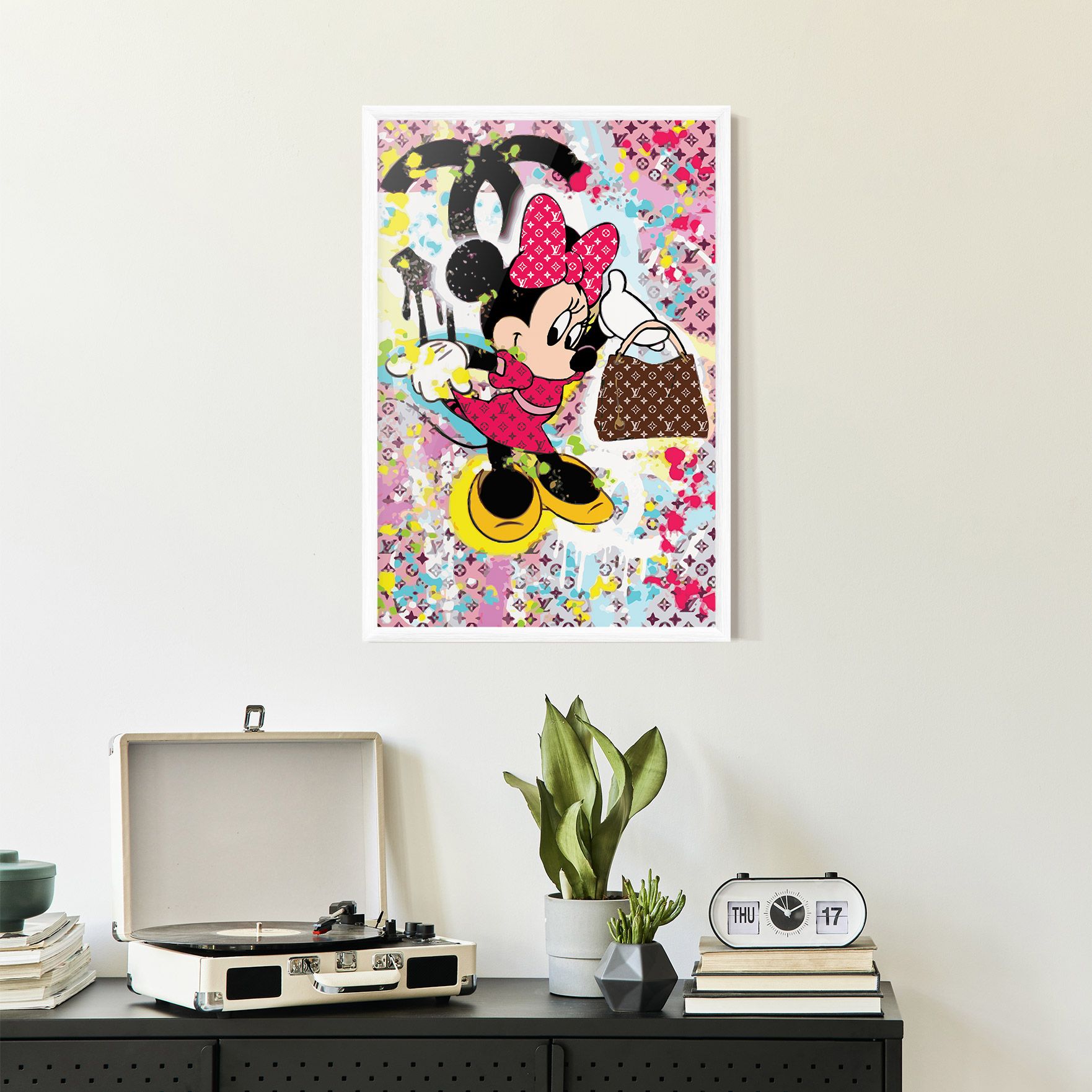 Minnie Comes Back In Fashion mockup 2