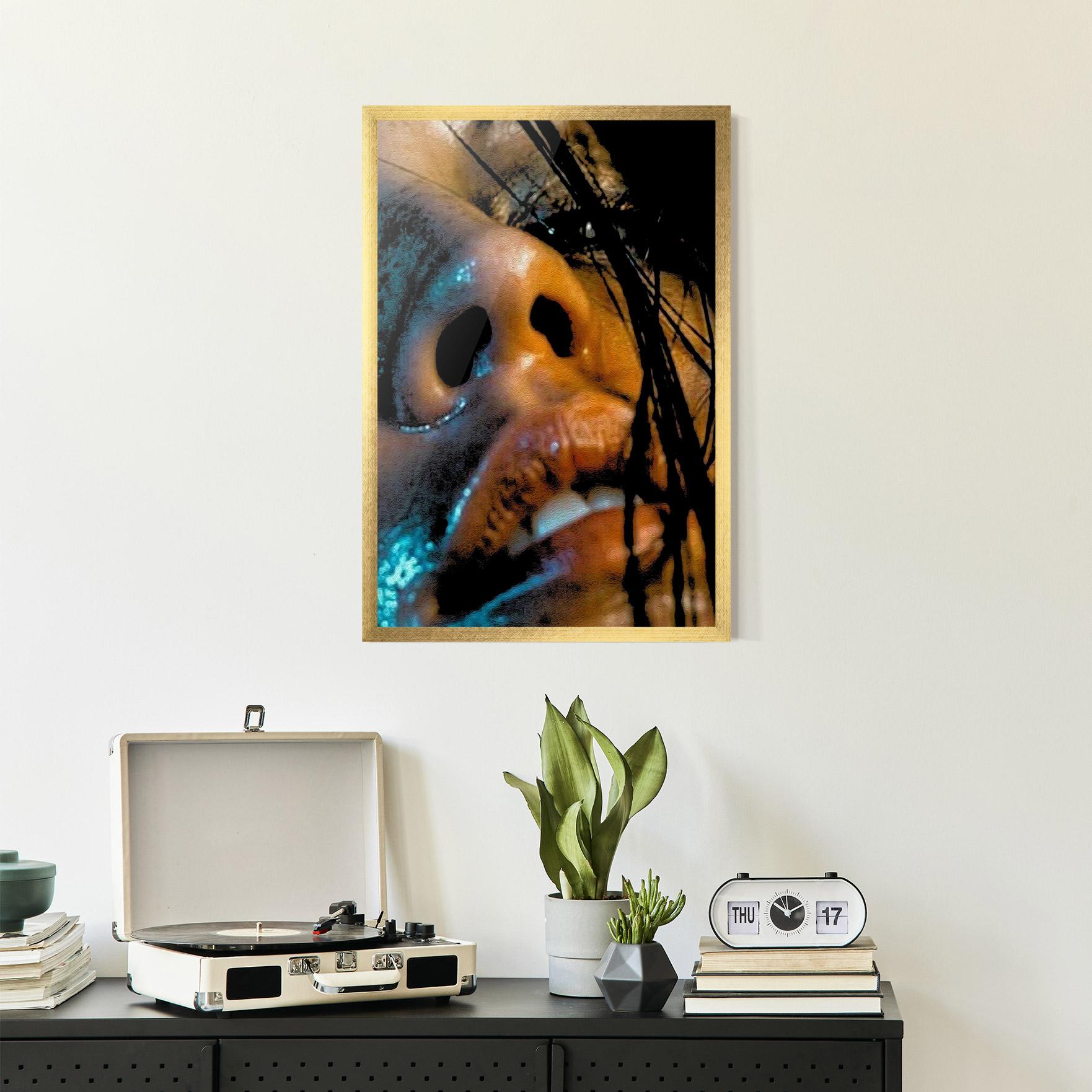 Gerahmte Poster Blue Light Face mockup 2