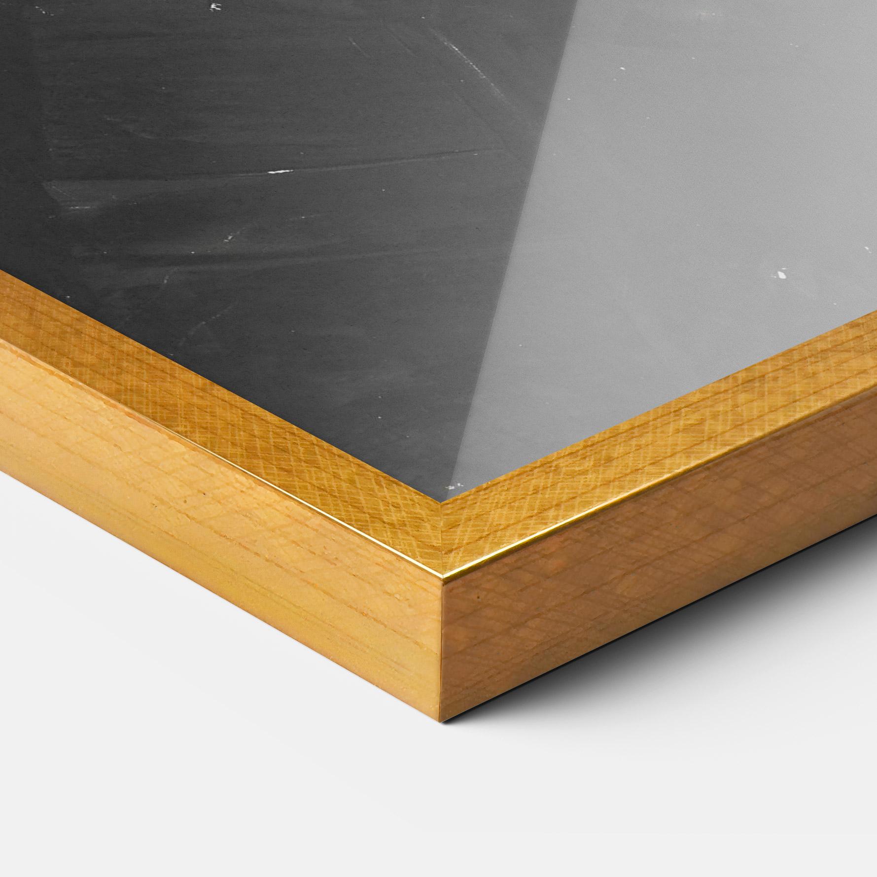 Gerahmte Poster Money On The Women mockup 3