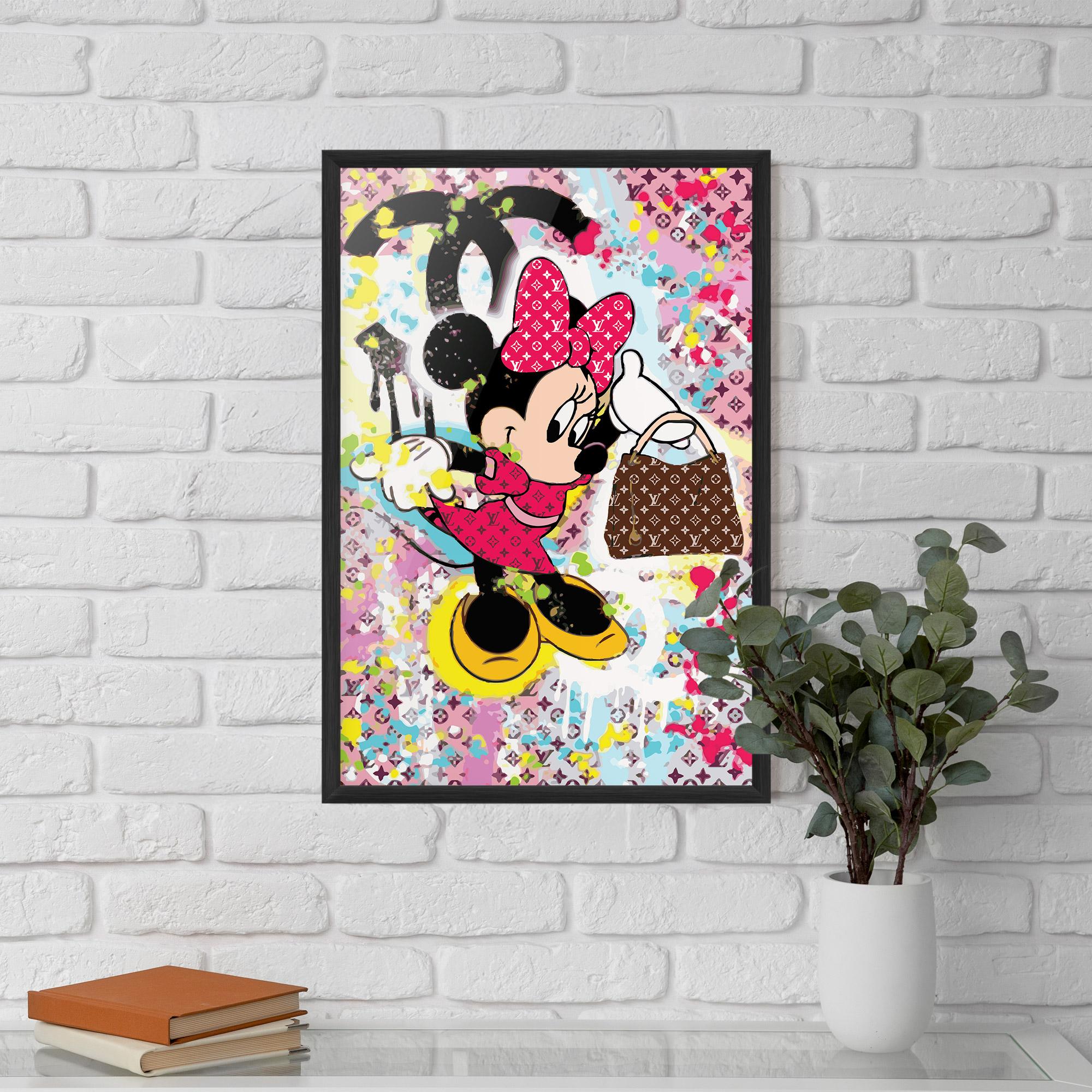 Gerahmte Poster Minnie Comes Back In Fashion mockup 5