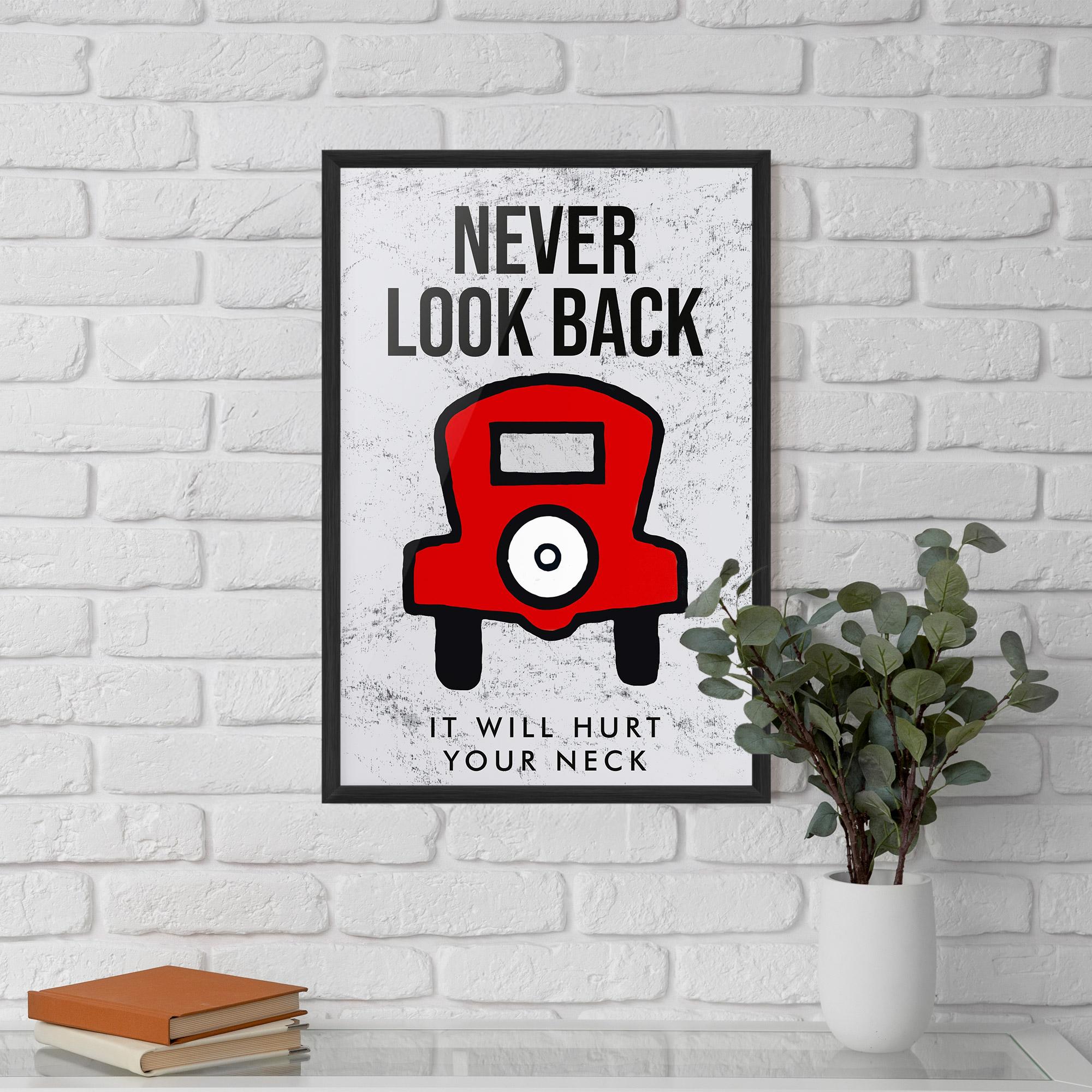 Gerahmte Poster Never Look Back mockup 5