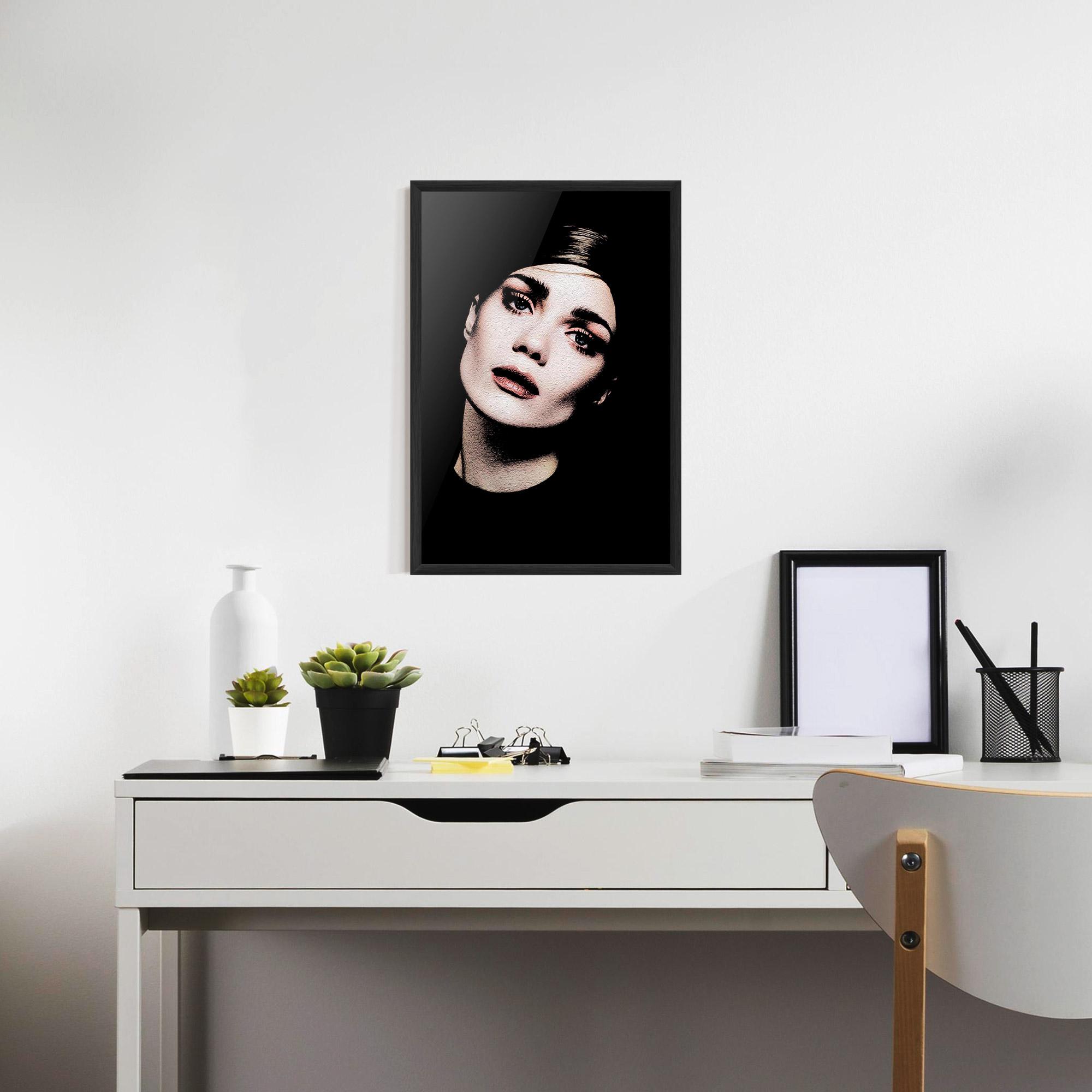 Gerahmte Poster Blue Eyes Lady mockup 7