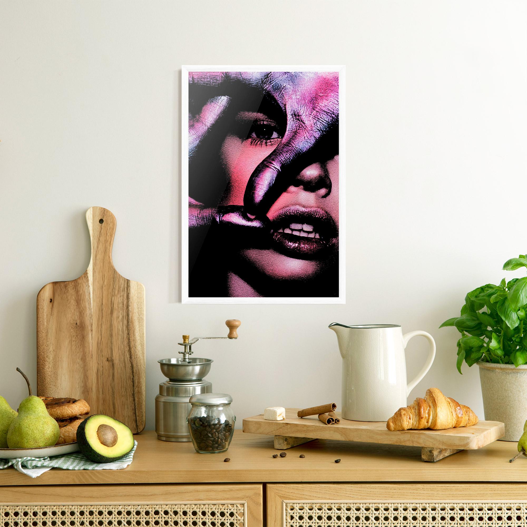 Gerahmte Poster Purple Glitter Hand mockup 8