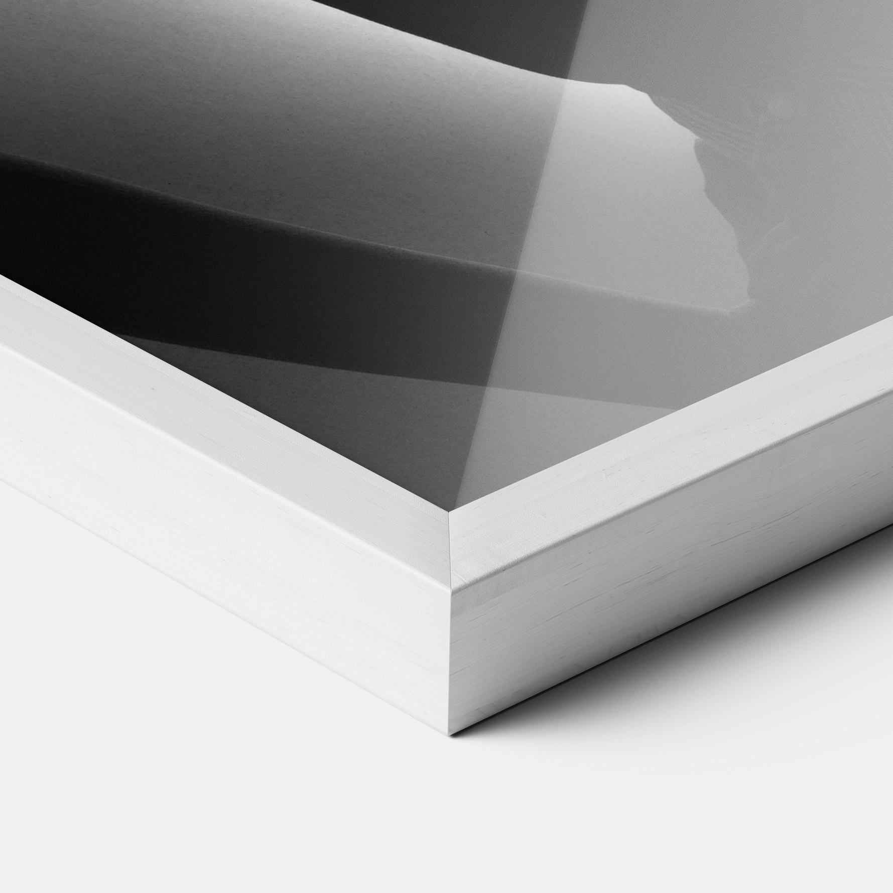 Gerahmte Poster African Woman Shadow mockup 3