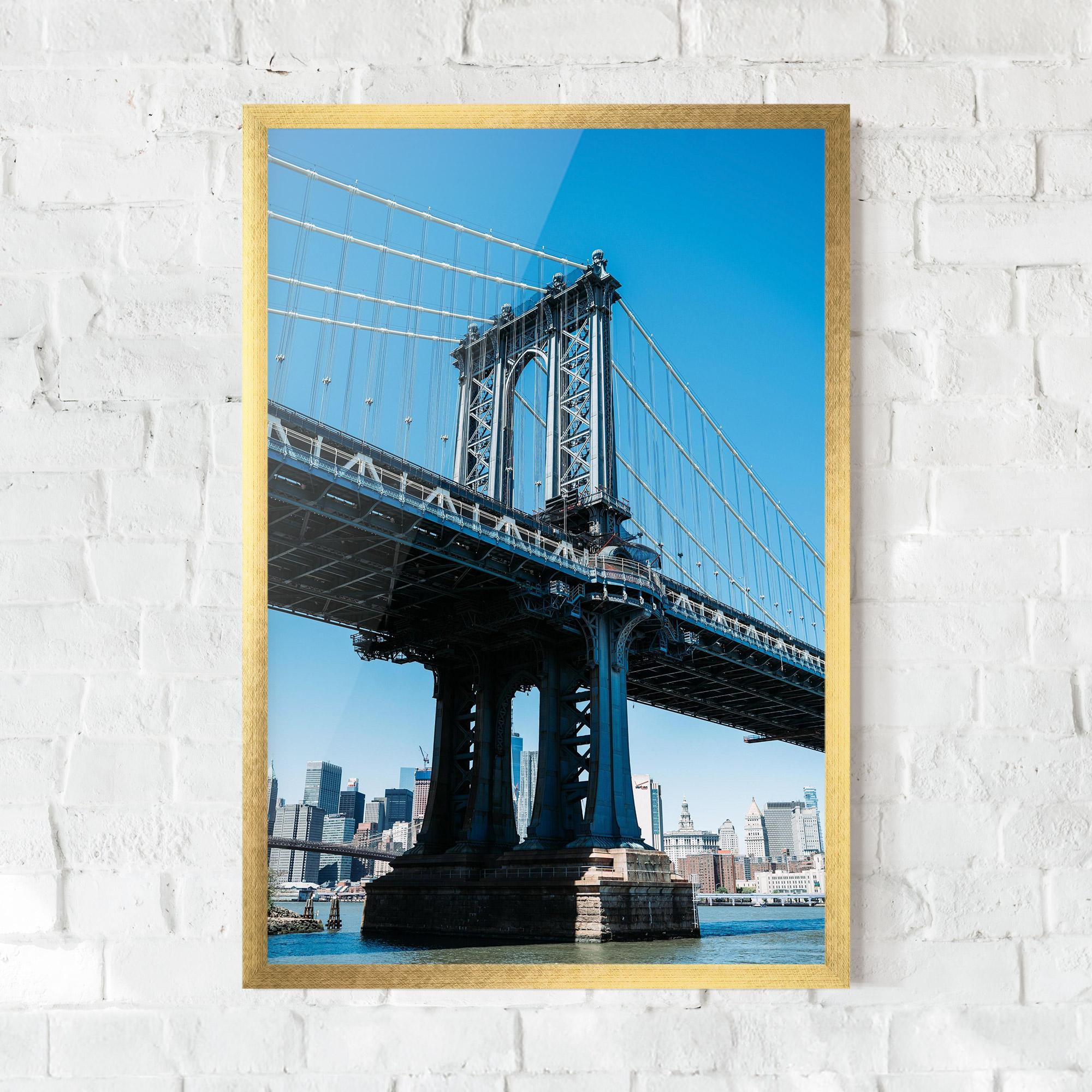 Gerahmte Poster Blue Sky Bridge mockup 0