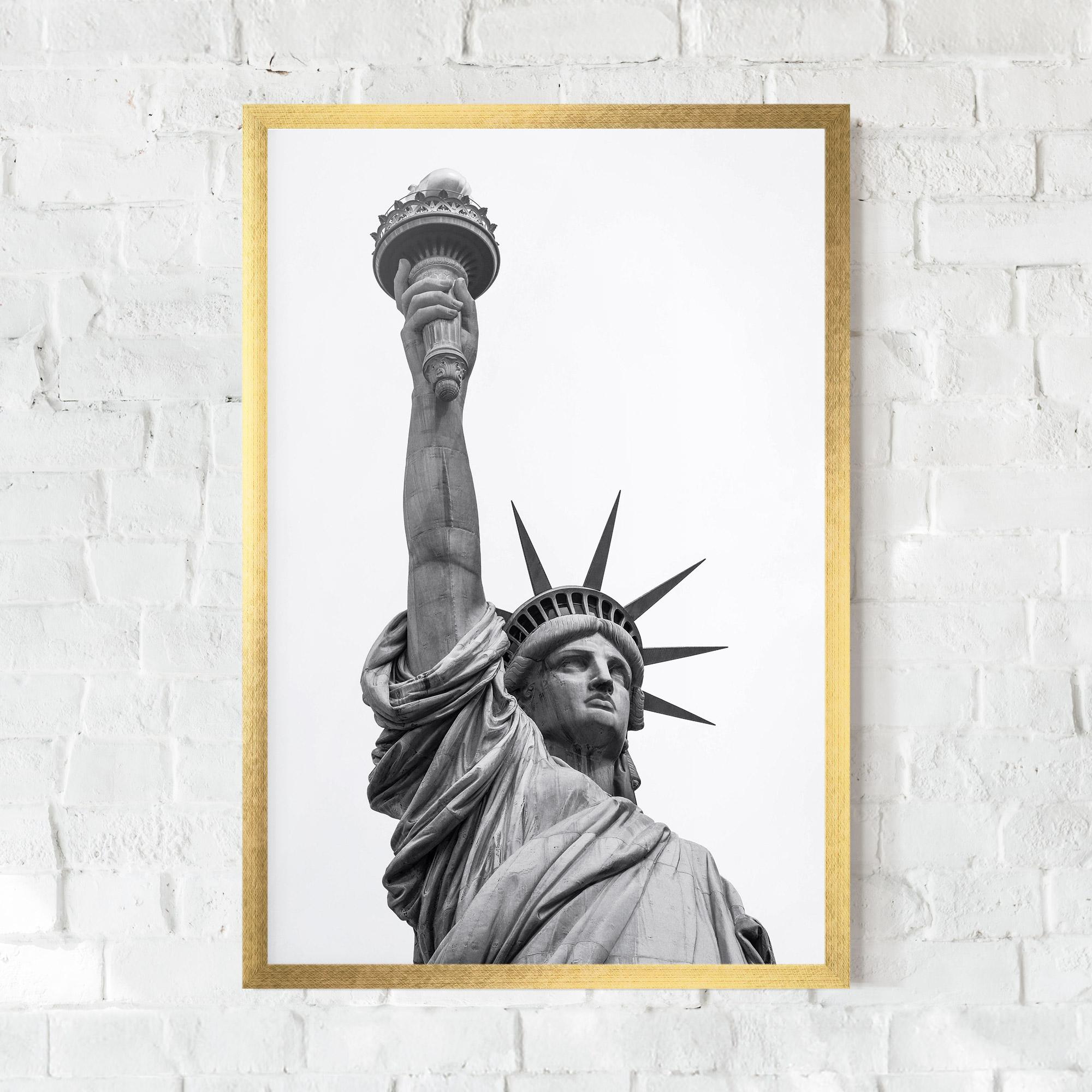 Gerahmte Poster Liberty Statue mockup 0