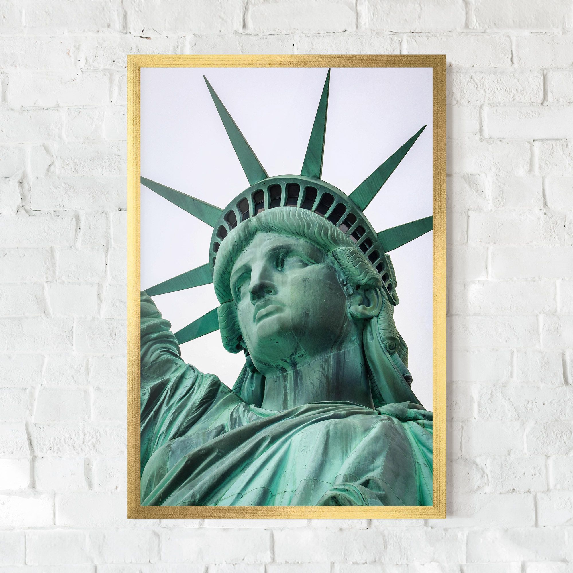 Statue Of Liberty Head mockup 0