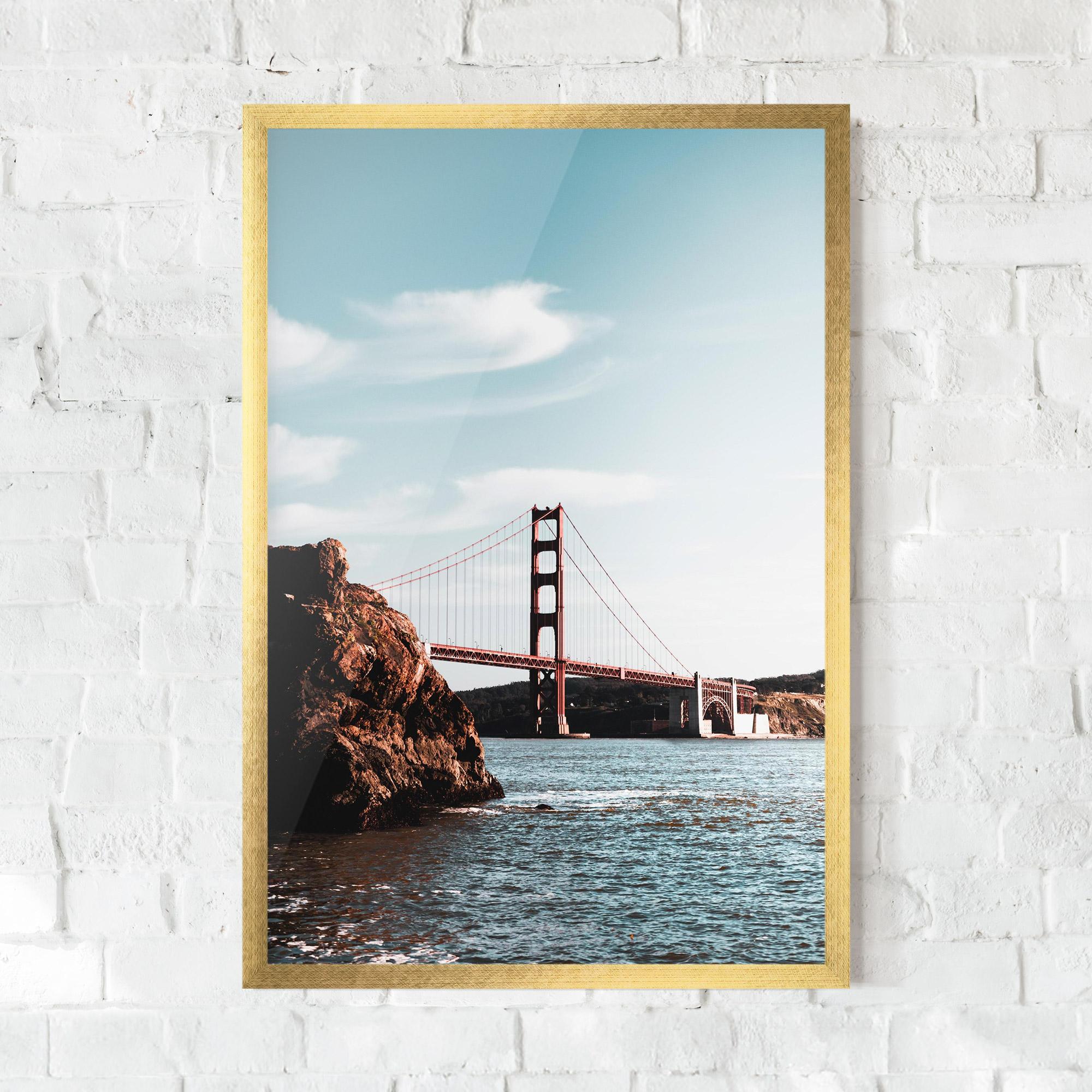 Gerahmte Poster Water Red Bridge mockup 0