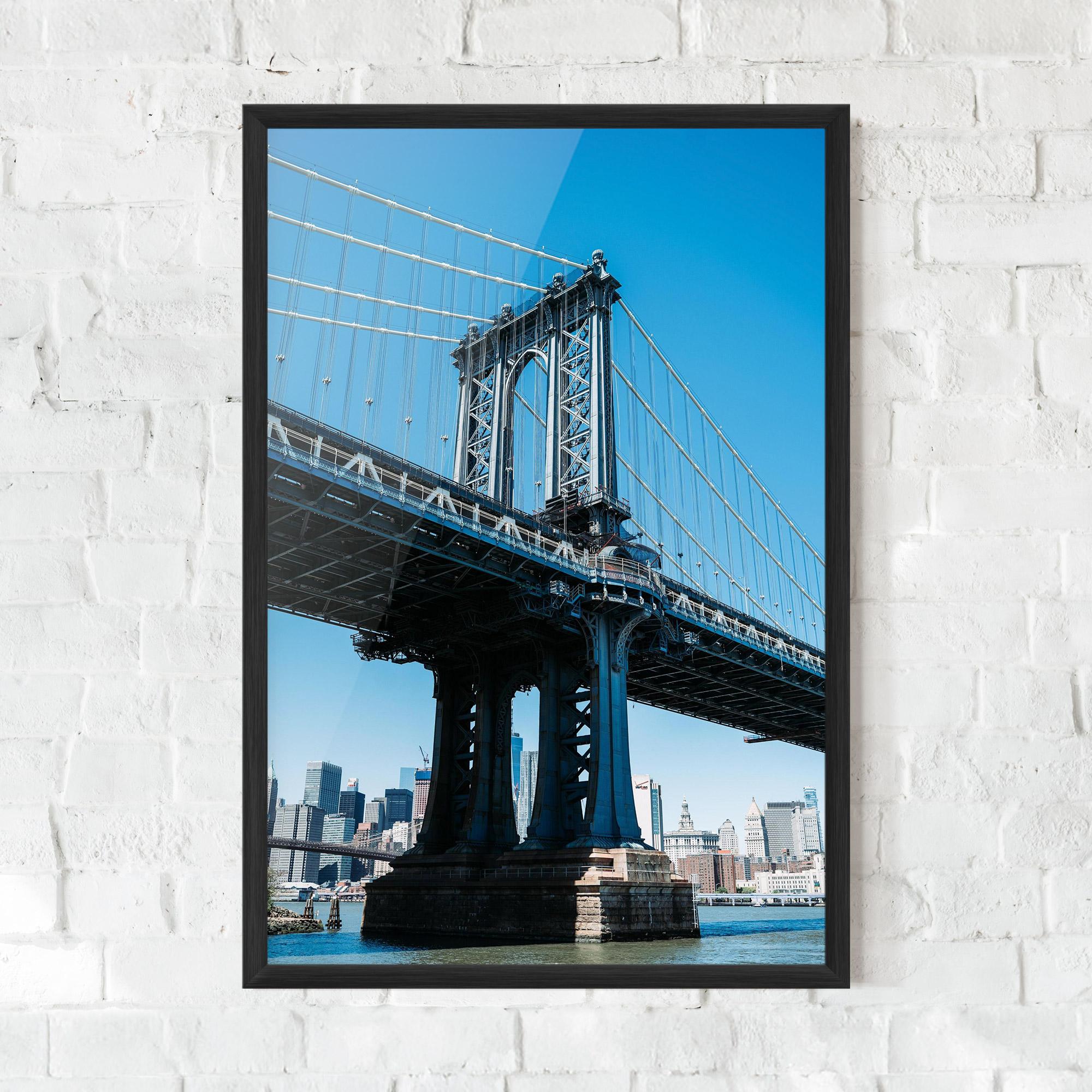 Gerahmte Poster Blue Sky Bridge mockup 0