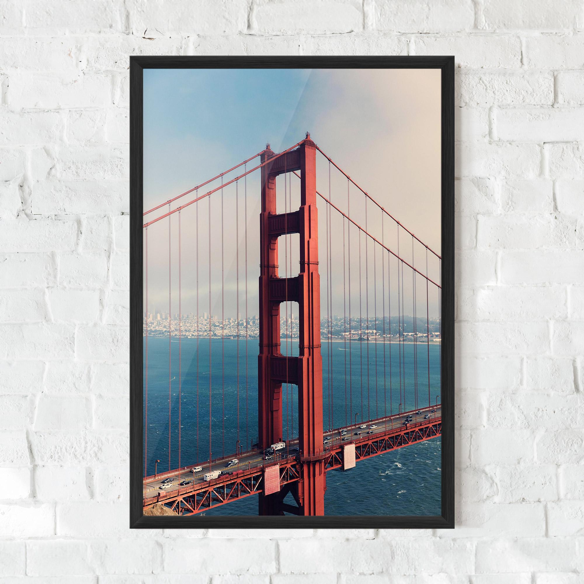 Gerahmte Poster Red High Bridge mockup 0