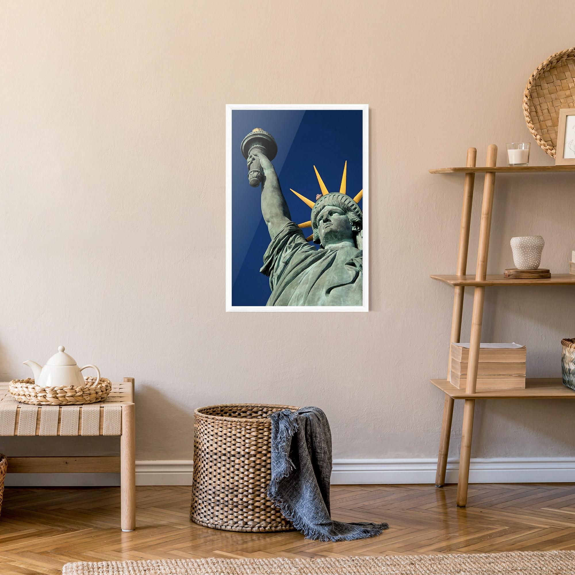 Gerahmte Poster Statue Of Liberty mockup 9