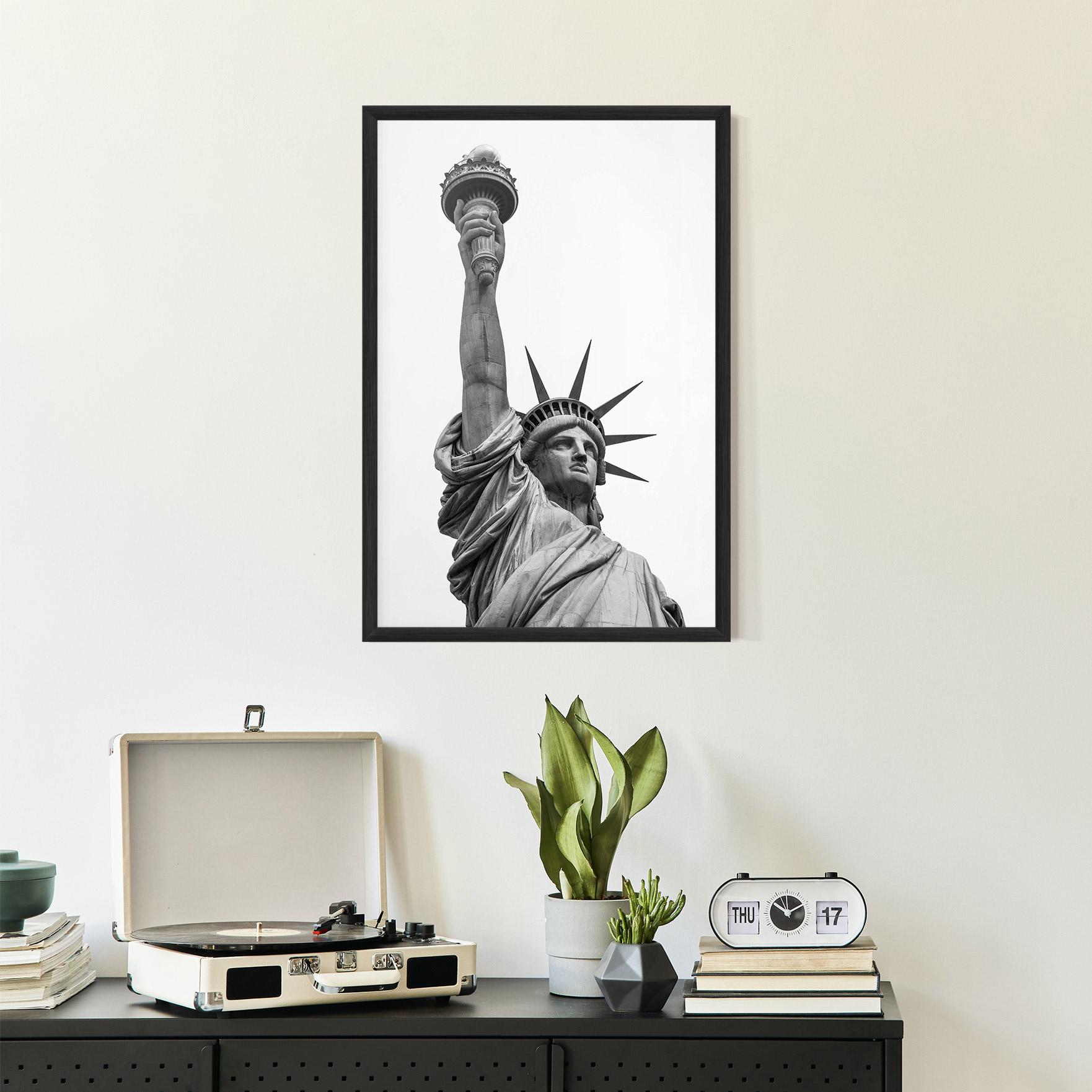 Gerahmte Poster Liberty Statue mockup 2