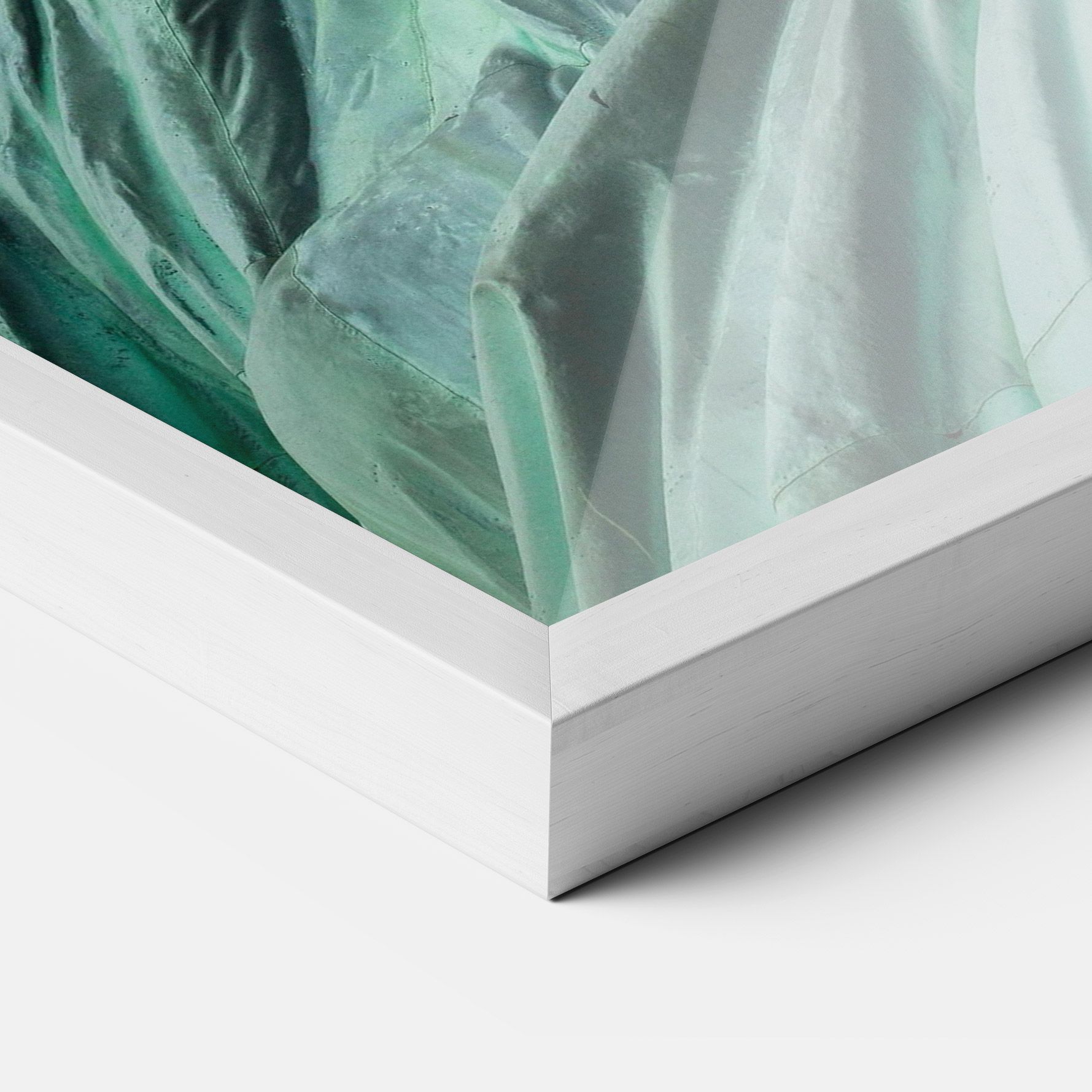 Statue Of Liberty Head mockup 3