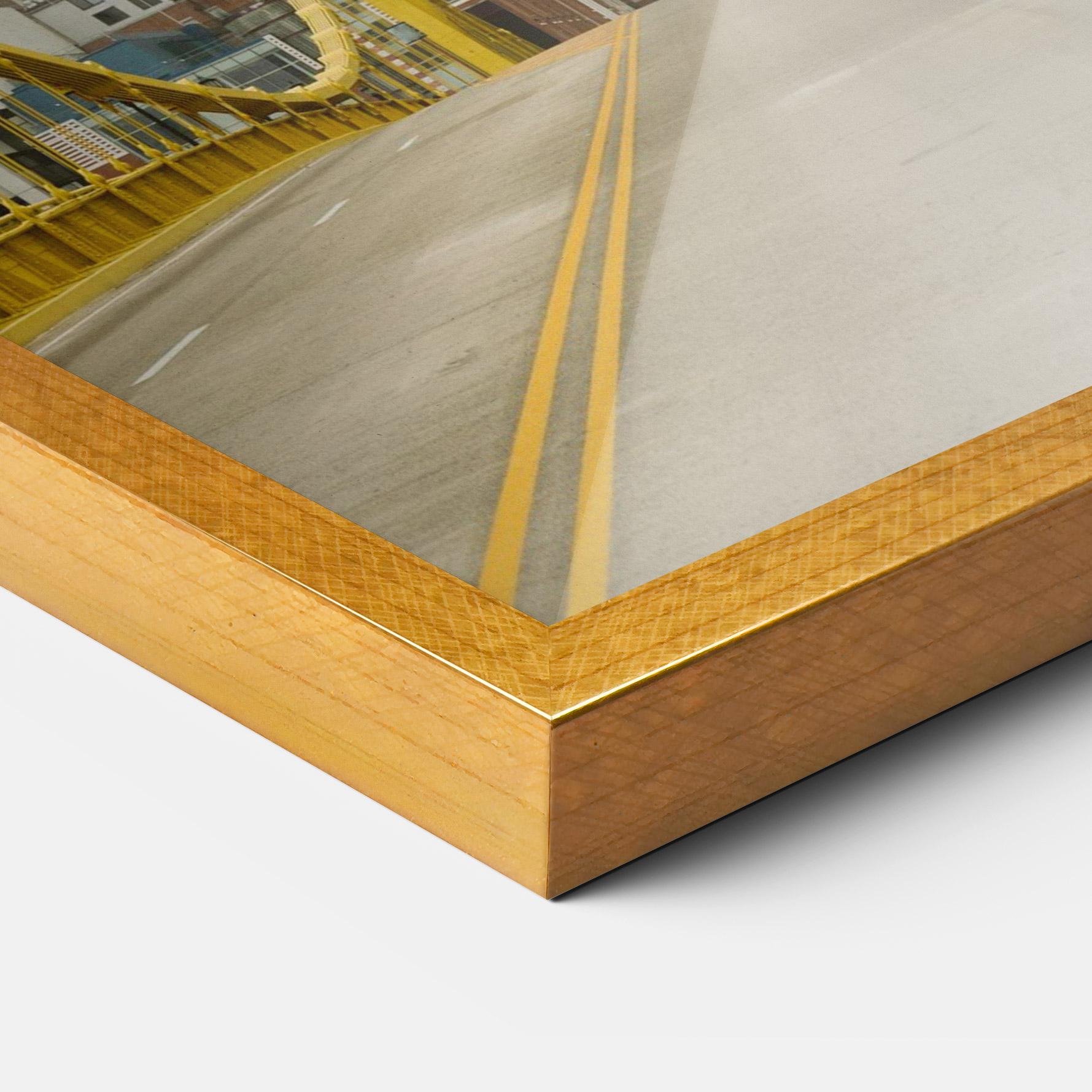 Gerahmte Poster Yellow Foggy Bridge mockup 3