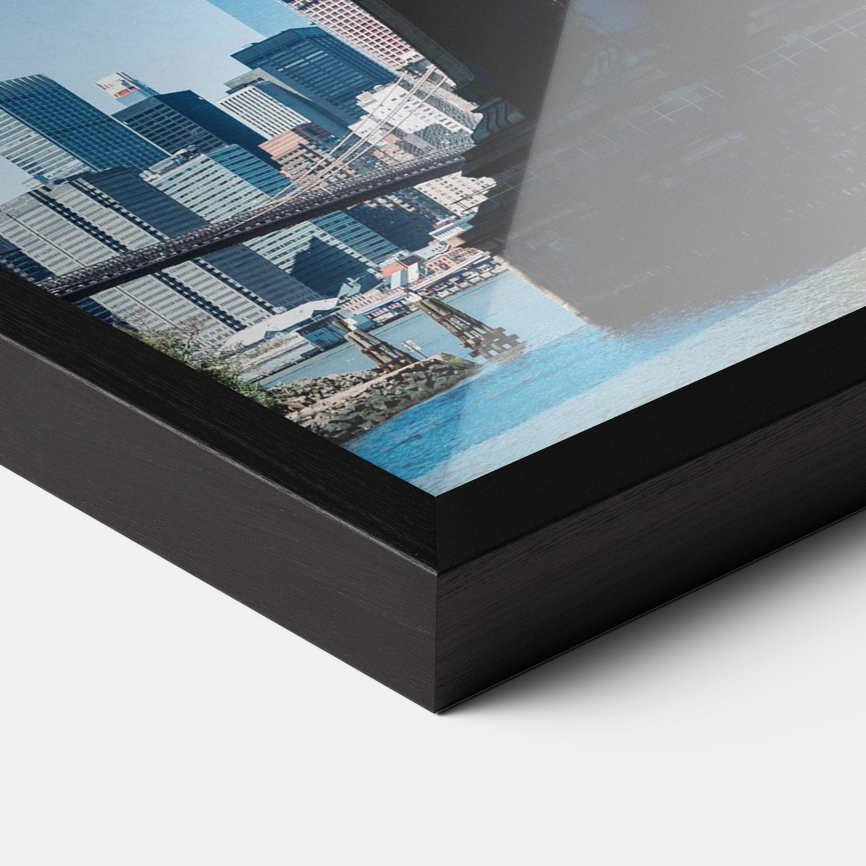 Gerahmte Poster Blue Sky Bridge mockup 3