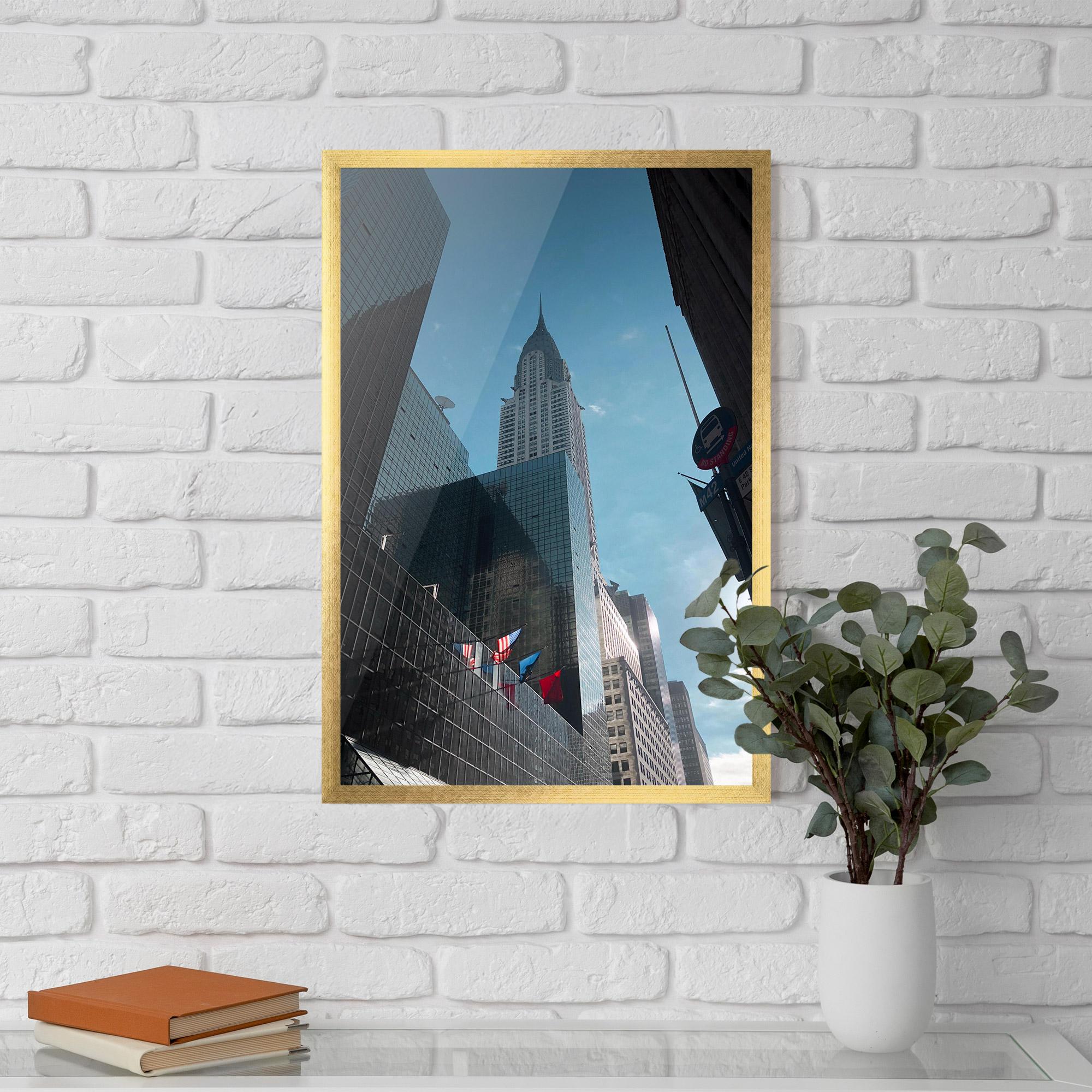 Gerahmte Poster Big Glass Tower mockup 5