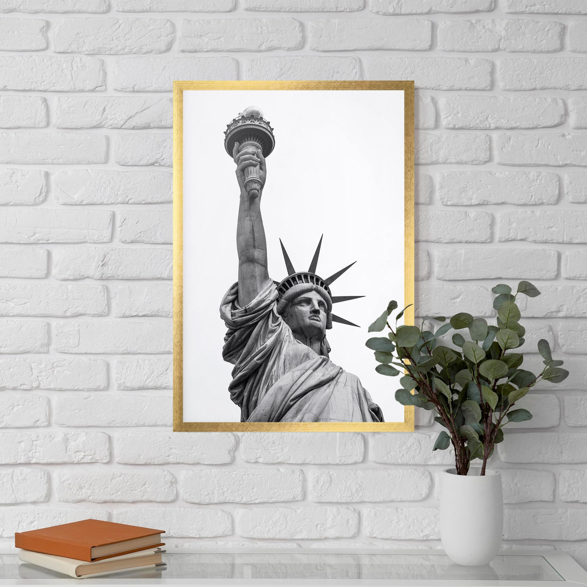 Gerahmte Poster Liberty Statue mockup 5